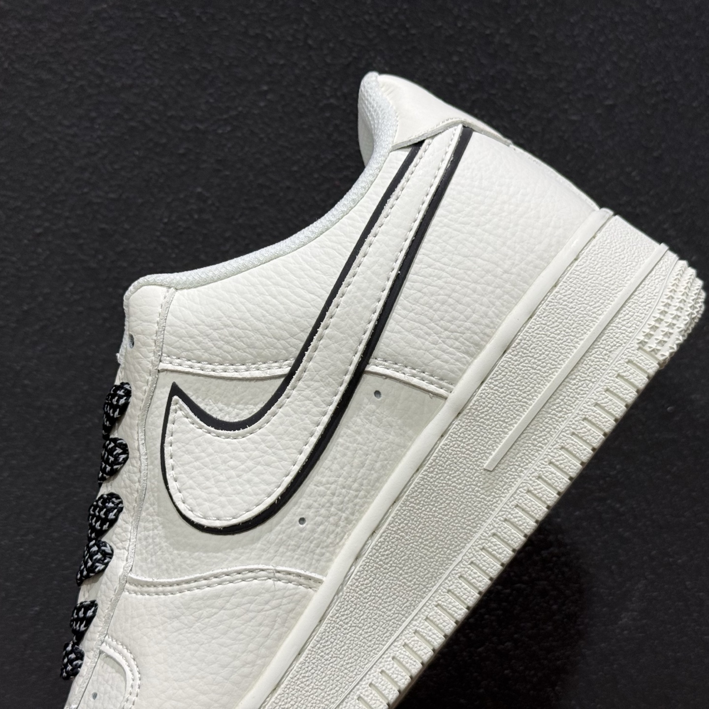 260 Nike Air Force 1 Low 米黑 MM5288-072