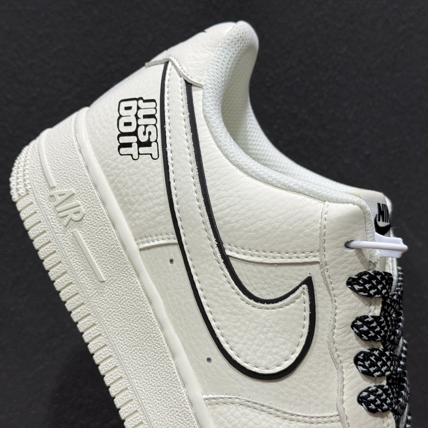 260 Nike Air Force 1 Low 米黑 MM5288-072