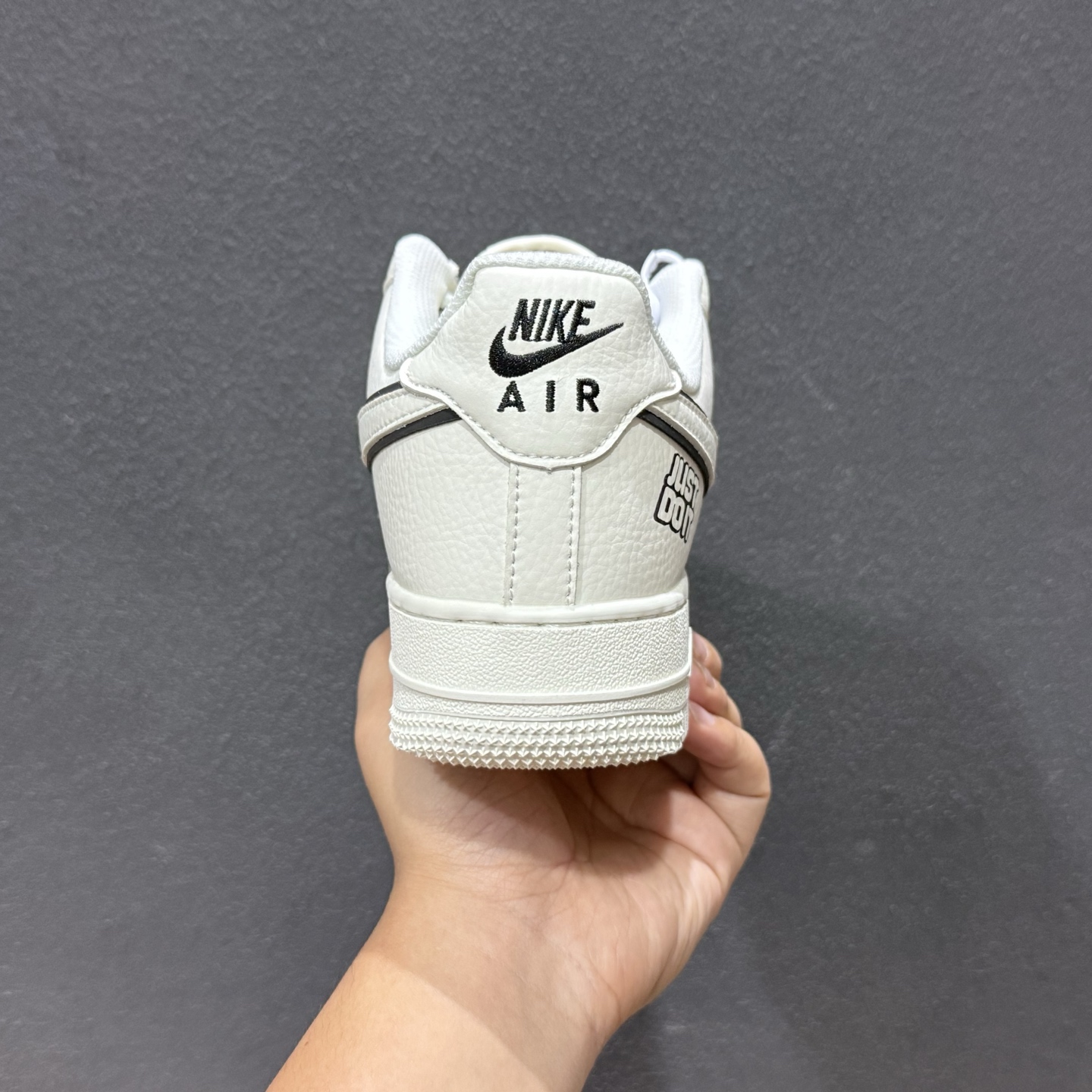 260 Nike Air Force 1 Low 米黑 MM5288-072
