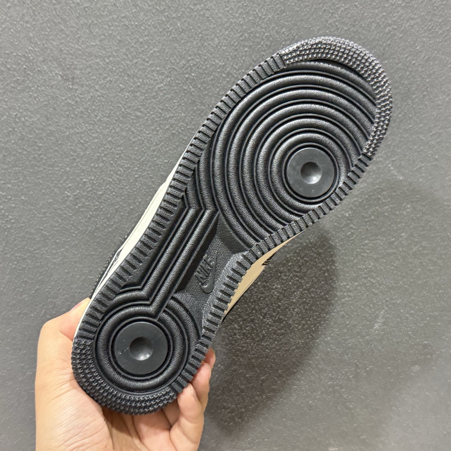 260 Nike Air Force 1 Low 猿人头联名 DW8806-003-Chinese UA Cheap High Quatity Brand Clothes Bags handbags Sneakers wholesale wholesaler seller from China Factory suppliers Fashion Clothing Shoes best Quality Beautiful Price 260 Nike Air Force 1 Low 猿人头联名 DW8806-003
