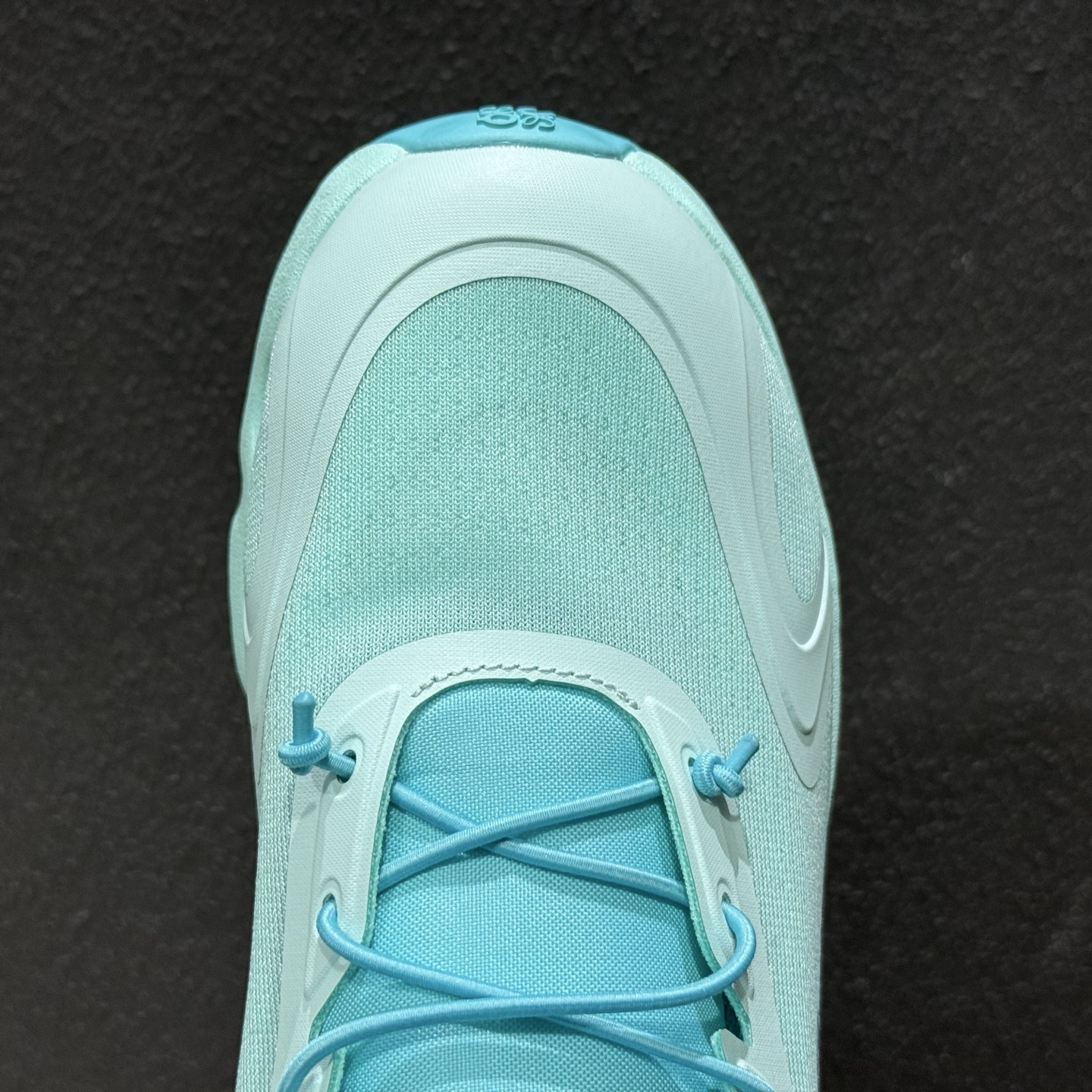 200 Cloudswift 4 低帮跑步鞋 尺码36-45带半码 3MF1013-Chinese UA Cheap High Quatity Brand Clothes Bags handbags Sneakers wholesale wholesaler seller from China Factory suppliers Fashion Clothing Shoes best Quality Beautiful Price 200 Cloudswift 4 低帮跑步鞋 尺码36-45带半码 3MF1013