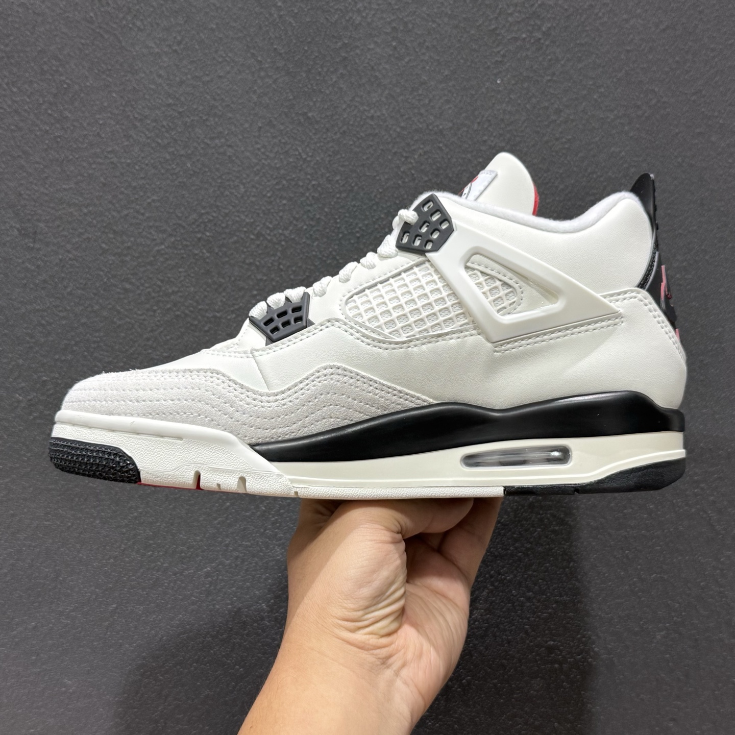 Air Jordan 4 Retro ”Flight Club”舒适百搭 防滑耐磨 中帮 复古篮球鞋 白黑红 IM4002-100-Top High Quatity Cheap Sneakers Fashion Clothing Clothes Bags handbags Shoes of all Brand wholesale With The best Quality And Beautiful Price from China Factory Chinese suppliers wholesaler seller Air Jordan 4 Retro ”Flight Club”舒适百搭 防滑耐磨 中帮 复古篮球鞋 白黑红 IM4002-100