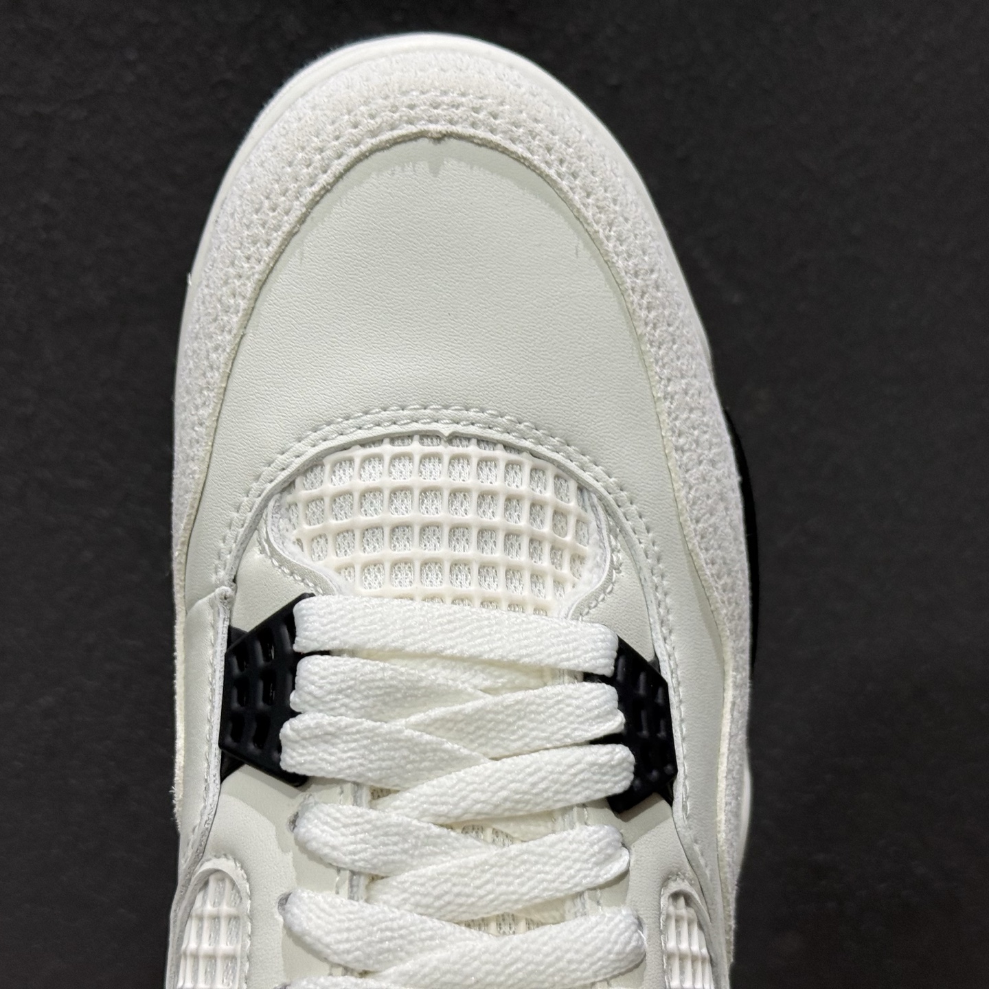 Air Jordan 4 Retro ”Flight Club”舒适百搭 防滑耐磨 中帮 复古篮球鞋 白黑红 IM4002-100-Top High Quatity Cheap Sneakers Fashion Clothing Clothes Bags handbags Shoes of all Brand wholesale With The best Quality And Beautiful Price from China Factory Chinese suppliers wholesaler seller Air Jordan 4 Retro ”Flight Club”舒适百搭 防滑耐磨 中帮 复古篮球鞋 白黑红 IM4002-100
