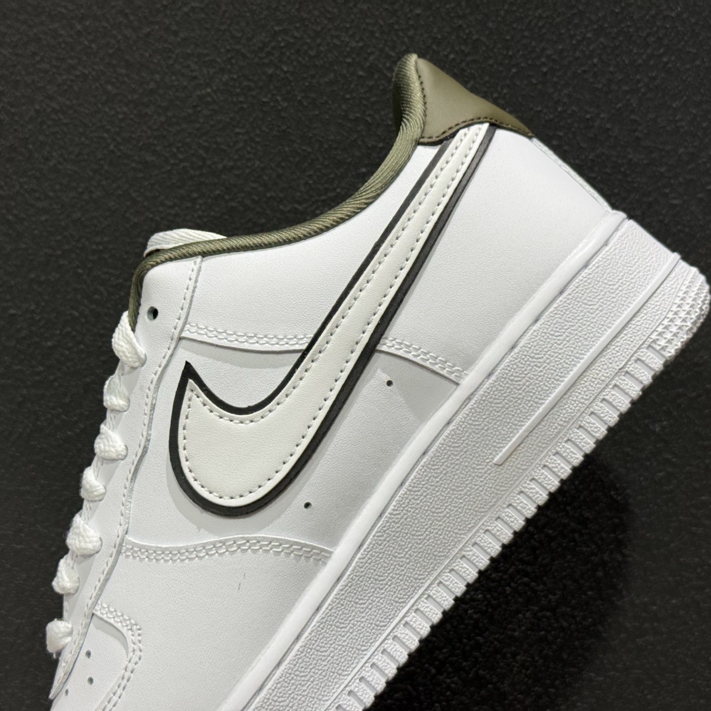 200 NK Air Force 1 空军一号 IO4226-100-Chinese UA Cheap High Quatity Brand Clothes Bags handbags Sneakers wholesale wholesaler seller from China Factory suppliers Fashion Clothing Shoes best Quality Beautiful Price 200 NK Air Force 1 空军一号 IO4226-100