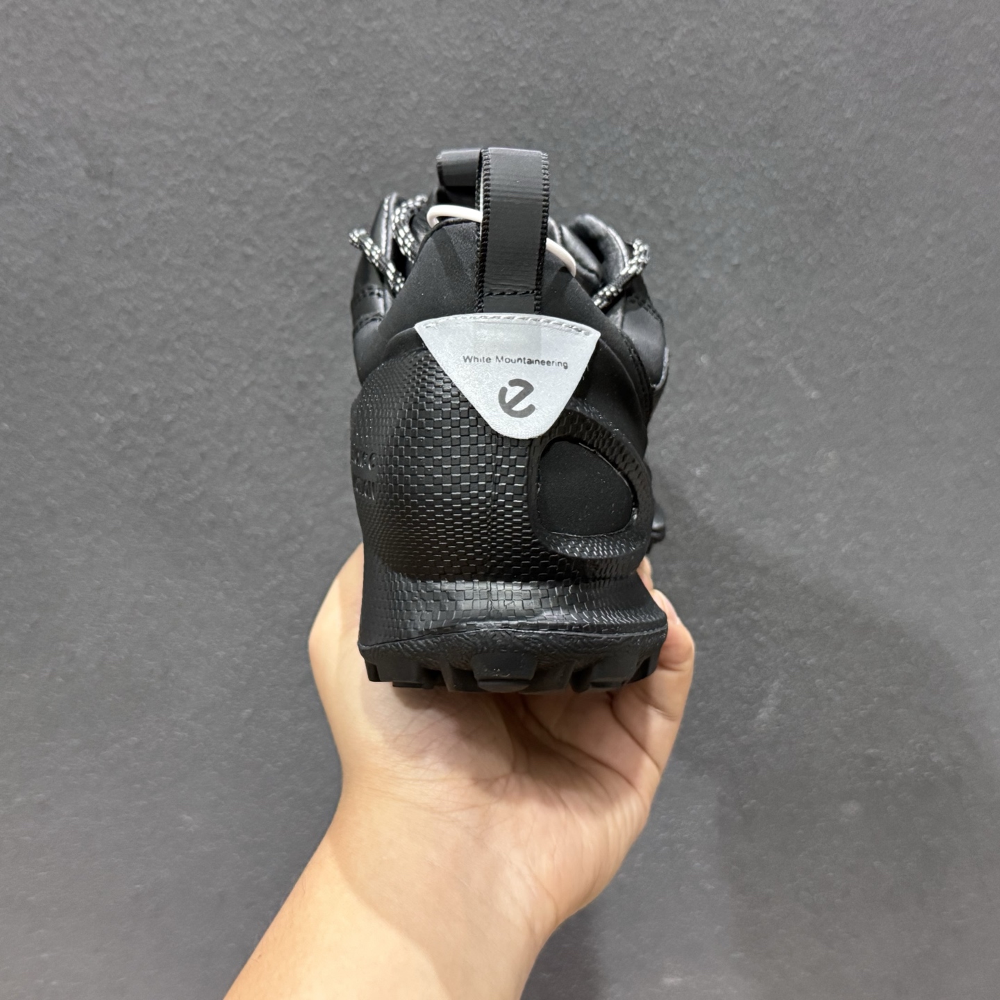 260 ECCO爱步男士休闲运动鞋 柔软超轻的中底 提供出色的能量回弹和缓震体验-Chinese UA Cheap High Quatity Brand Clothes Bags handbags Sneakers wholesale wholesaler seller from China Factory suppliers Fashion Clothing Shoes best Quality Beautiful Price 260 ECCO爱步男士休闲运动鞋 柔软超轻的中底 提供出色的能量回弹和缓震体验
