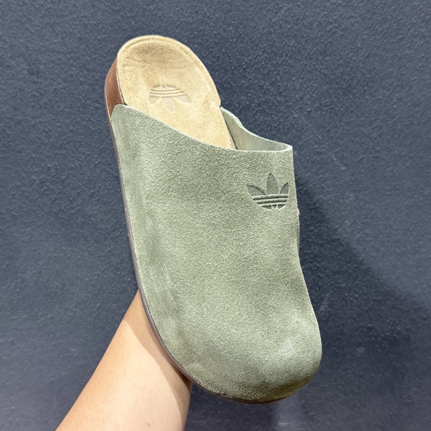 180 Adidas originals Adimule 阿迪舒适百搭 防磨包头一脚蹬拖鞋 IH6907-126
