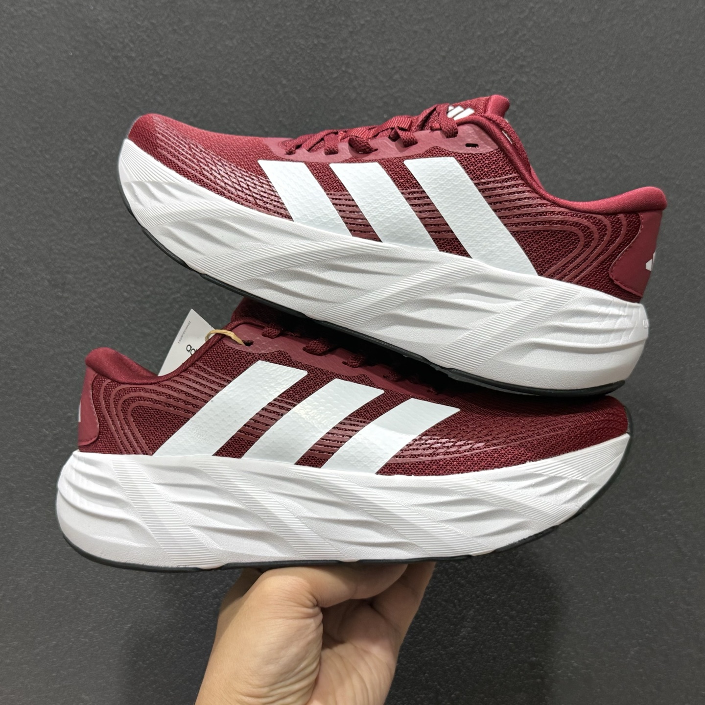 180 adidas Galaxy 8 阿迪超轻透气缓震跑鞋 三叶草 清风系列 复古网面透气跑步鞋 KI7989-111