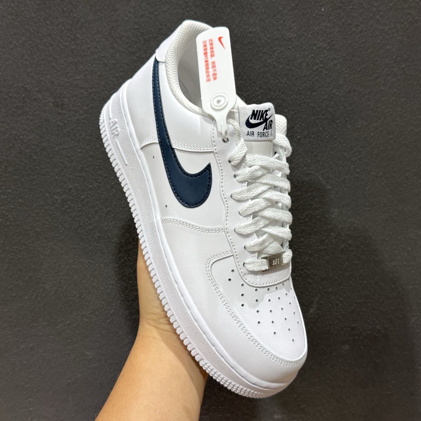 200 Nike Air Force 1'07 Low 空军一号低帮休闲板鞋 IQ0407-100-Chinese UA Cheap High Quatity Brand Clothes Bags handbags Sneakers wholesale wholesaler seller from China Factory suppliers Fashion Clothing Shoes best Quality Beautiful Price 200 Nike Air Force 1'07 Low 空军一号低帮休闲板鞋 IQ0407-100