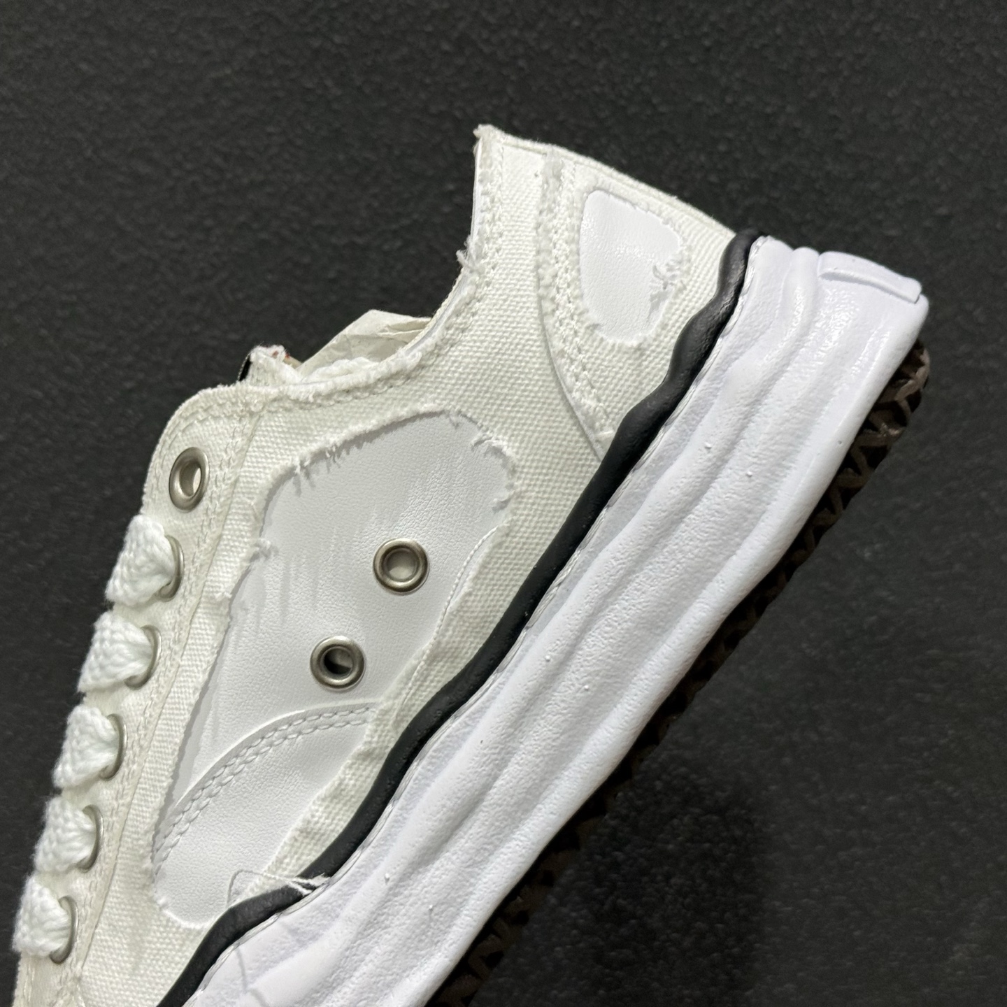 230 MIHARA YASUHIRO三原康裕 Peterson Sole 白色 AO8FW717-132