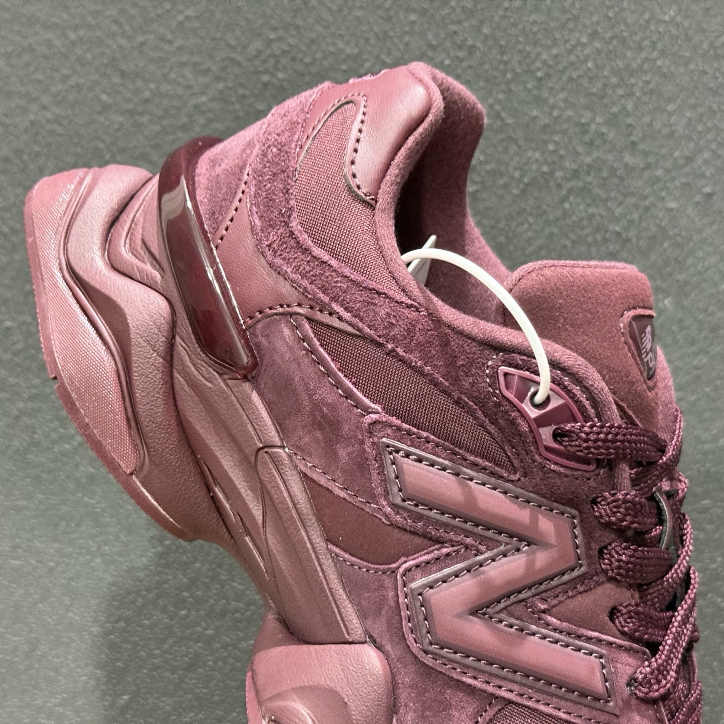 220 New Balance 新百伦 U9060Z731 复古休闲慢跑鞋