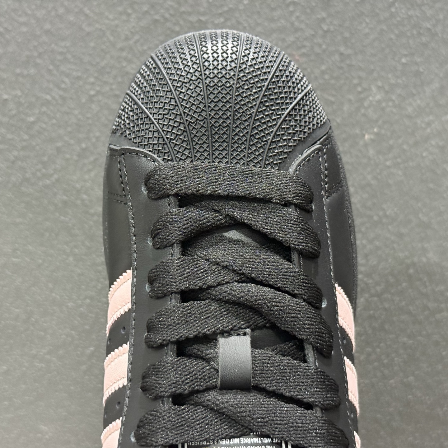 180 新款出货 AD AD Originals Superstar 2 贝壳头 简约经典 舒适时尚 复古板鞋 男女同款 黑白 JI0079
