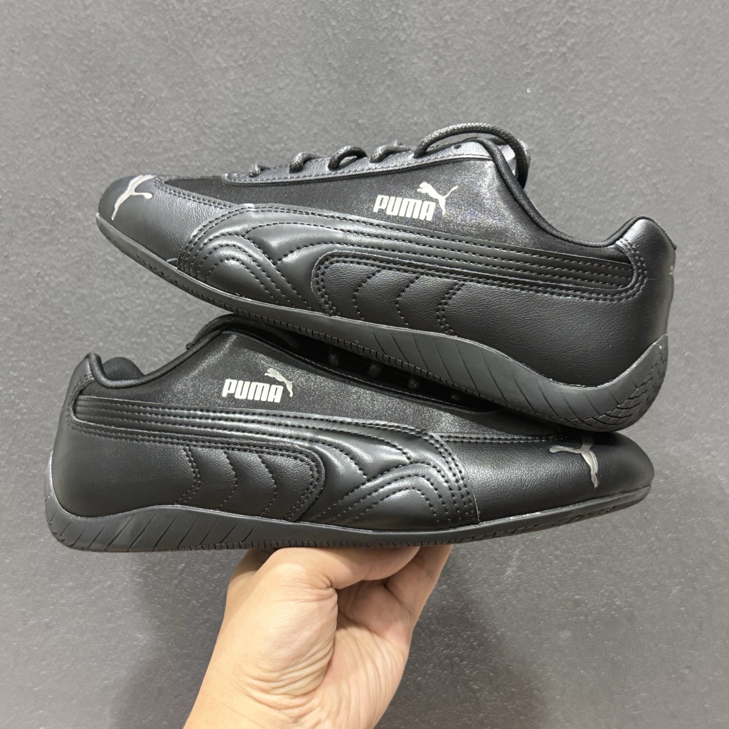 PUMA彪马 speedcat Femme 黑色 405835-02-Top High Quatity Cheap Sneakers Fashion Clothing Clothes Bags handbags Shoes of all Brand wholesale With The best Quality And Beautiful Price from China Factory Chinese suppliers wholesaler seller PUMA彪马 speedcat Femme 黑色 405835-02