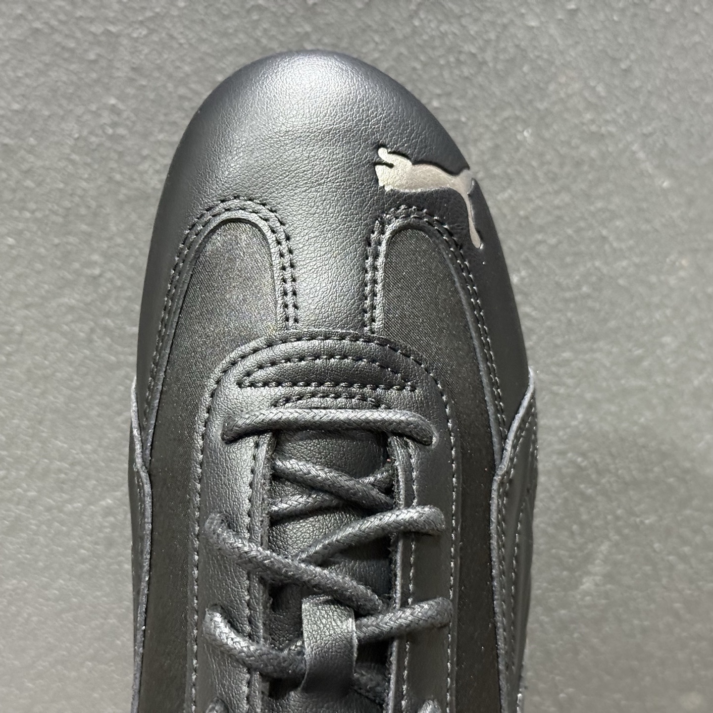 PUMA彪马 speedcat Femme 黑色 405835-02-Top High Quatity Cheap Sneakers Fashion Clothing Clothes Bags handbags Shoes of all Brand wholesale With The best Quality And Beautiful Price from China Factory Chinese suppliers wholesaler seller PUMA彪马 speedcat Femme 黑色 405835-02