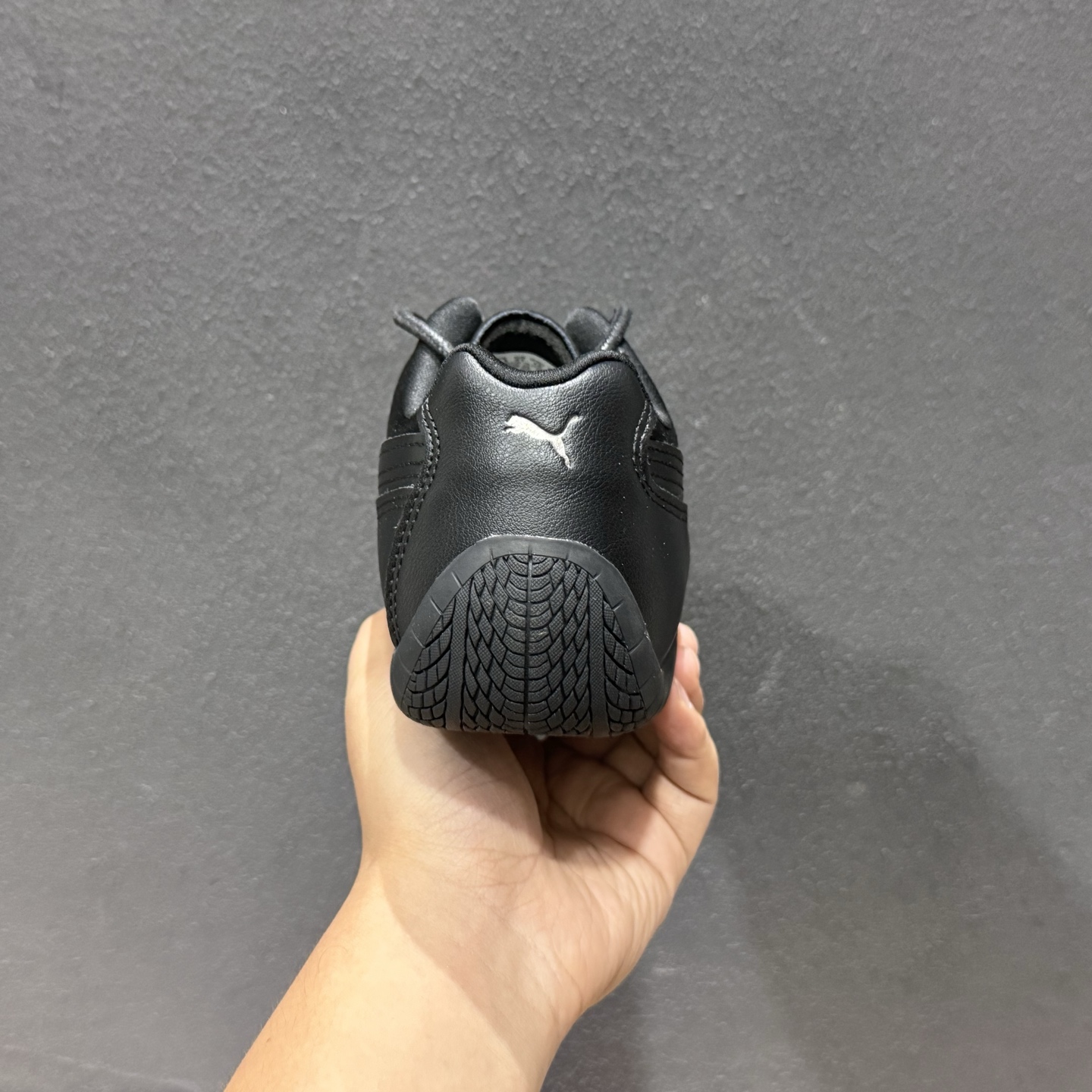PUMA彪马 speedcat Femme 黑色 405835-02-Top High Quatity Cheap Sneakers Fashion Clothing Clothes Bags handbags Shoes of all Brand wholesale With The best Quality And Beautiful Price from China Factory Chinese suppliers wholesaler seller PUMA彪马 speedcat Femme 黑色 405835-02