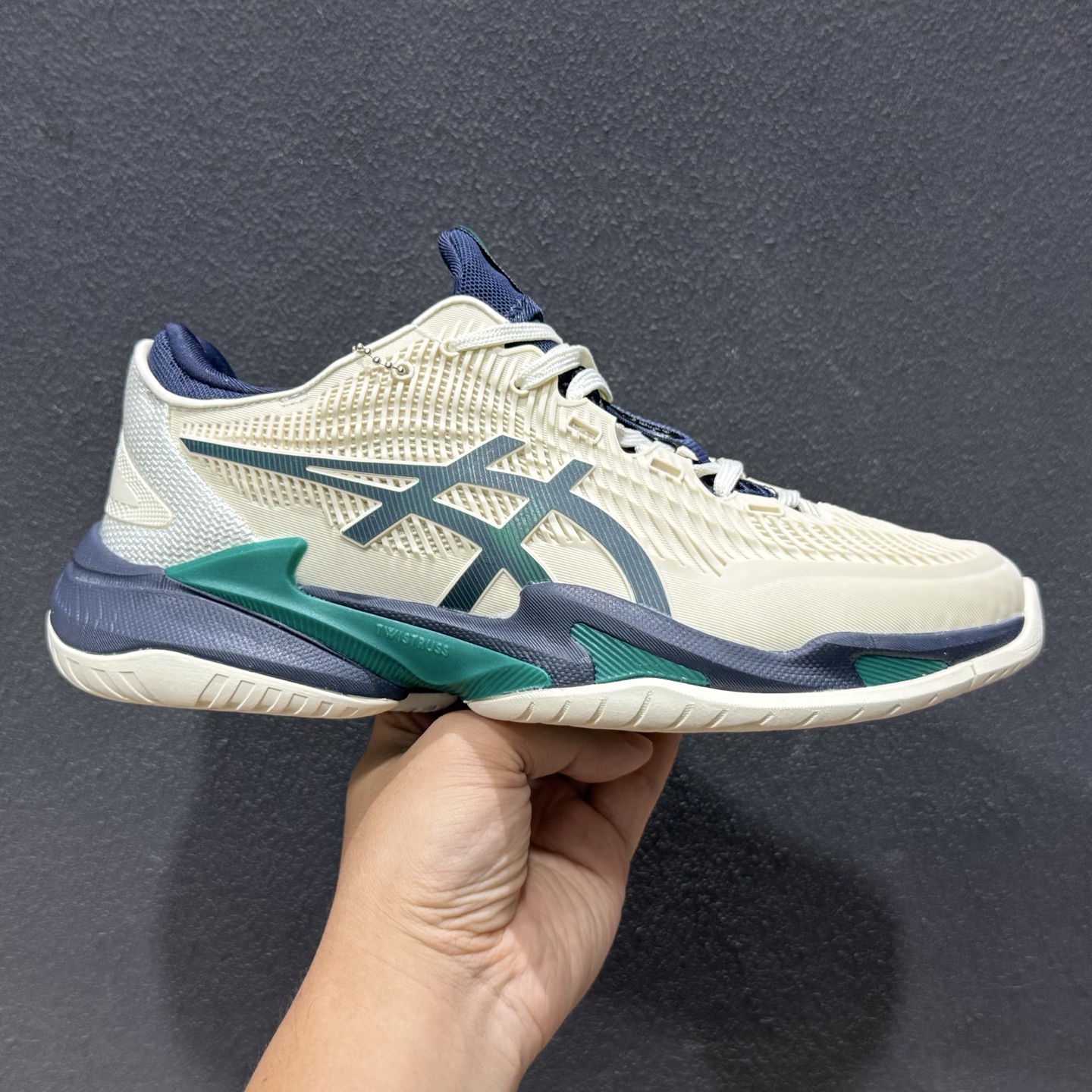 190 ASICS亚瑟士网球鞋小德球鞋 COURT FF3 NOVAK德约科维奇专业球鞋 1041A370-105-Chinese UA Cheap High Quatity Brand Clothes Bags handbags Sneakers wholesale wholesaler seller from China Factory suppliers Fashion Clothing Shoes best Quality Beautiful Price 190 ASICS亚瑟士网球鞋小德球鞋 COURT FF3 NOVAK德约科维奇专业球鞋 1041A370-105