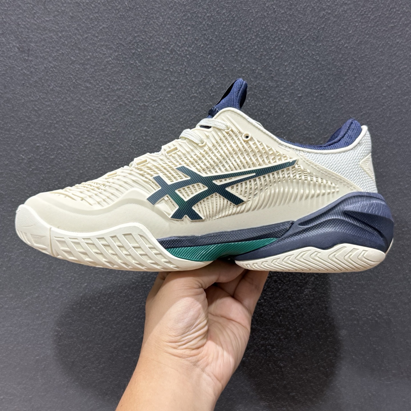 190 ASICS亚瑟士网球鞋小德球鞋 COURT FF3 NOVAK德约科维奇专业球鞋 1041A370-105-Chinese UA Cheap High Quatity Brand Clothes Bags handbags Sneakers wholesale wholesaler seller from China Factory suppliers Fashion Clothing Shoes best Quality Beautiful Price 190 ASICS亚瑟士网球鞋小德球鞋 COURT FF3 NOVAK德约科维奇专业球鞋 1041A370-105