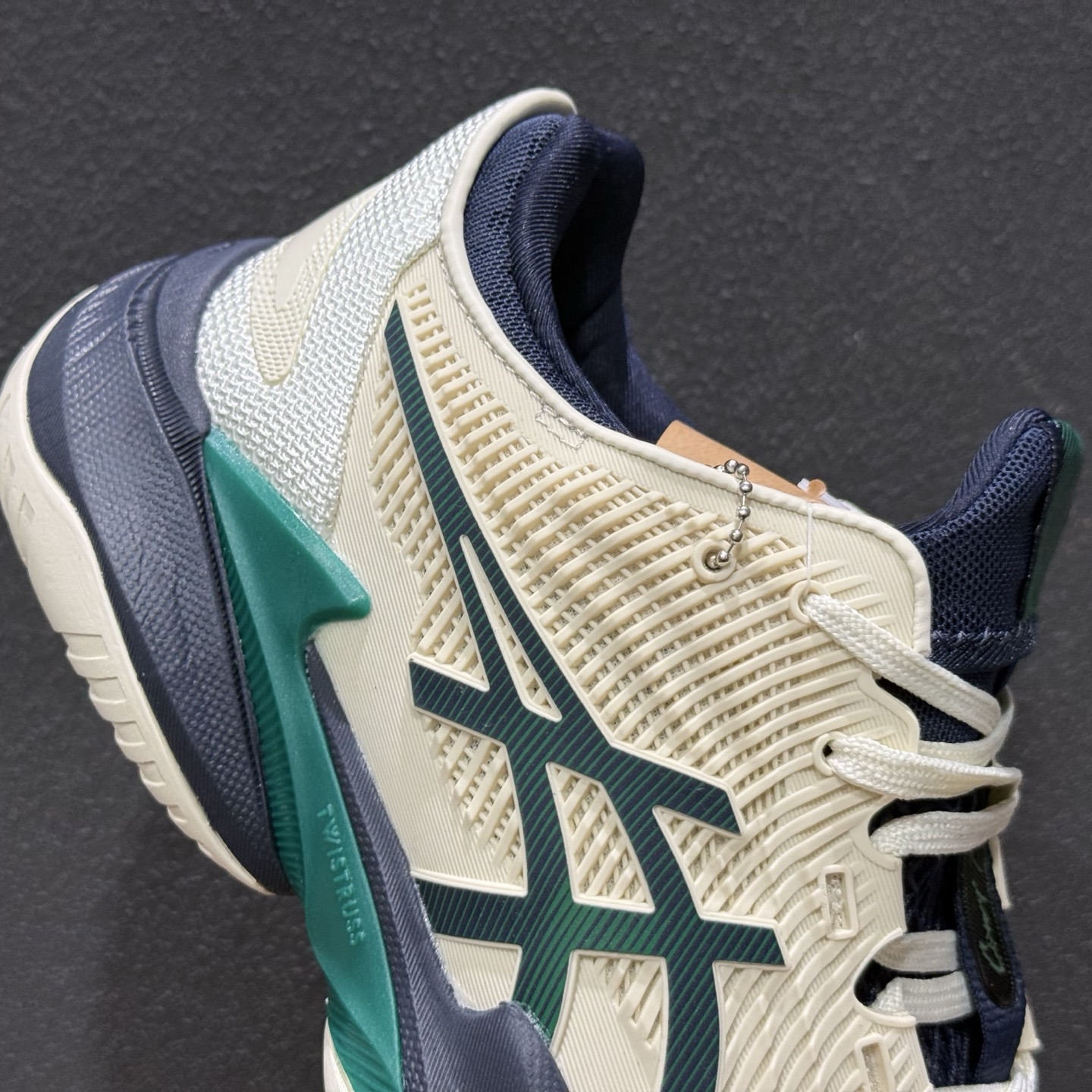 190 ASICS亚瑟士网球鞋小德球鞋 COURT FF3 NOVAK德约科维奇专业球鞋 1041A370-105-Chinese UA Cheap High Quatity Brand Clothes Bags handbags Sneakers wholesale wholesaler seller from China Factory suppliers Fashion Clothing Shoes best Quality Beautiful Price 190 ASICS亚瑟士网球鞋小德球鞋 COURT FF3 NOVAK德约科维奇专业球鞋 1041A370-105