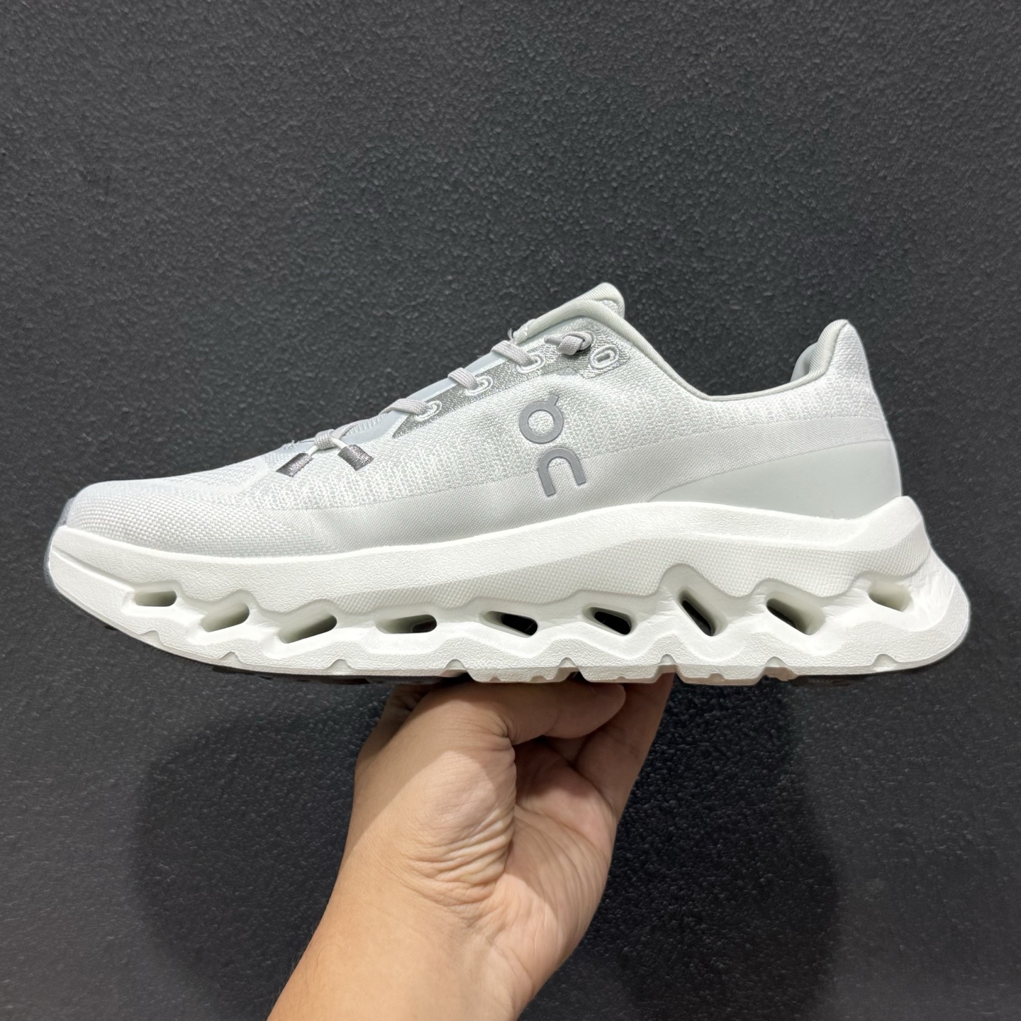 160 ON 昂跑 Cloudtilt 系列 轻量运动休闲鞋 3ME1010-Chinese UA Cheap High Quatity Brand Clothes Bags handbags Sneakers wholesale wholesaler seller from China Factory suppliers Fashion Clothing Shoes best Quality Beautiful Price 160 ON 昂跑 Cloudtilt 系列 轻量运动休闲鞋 3ME1010