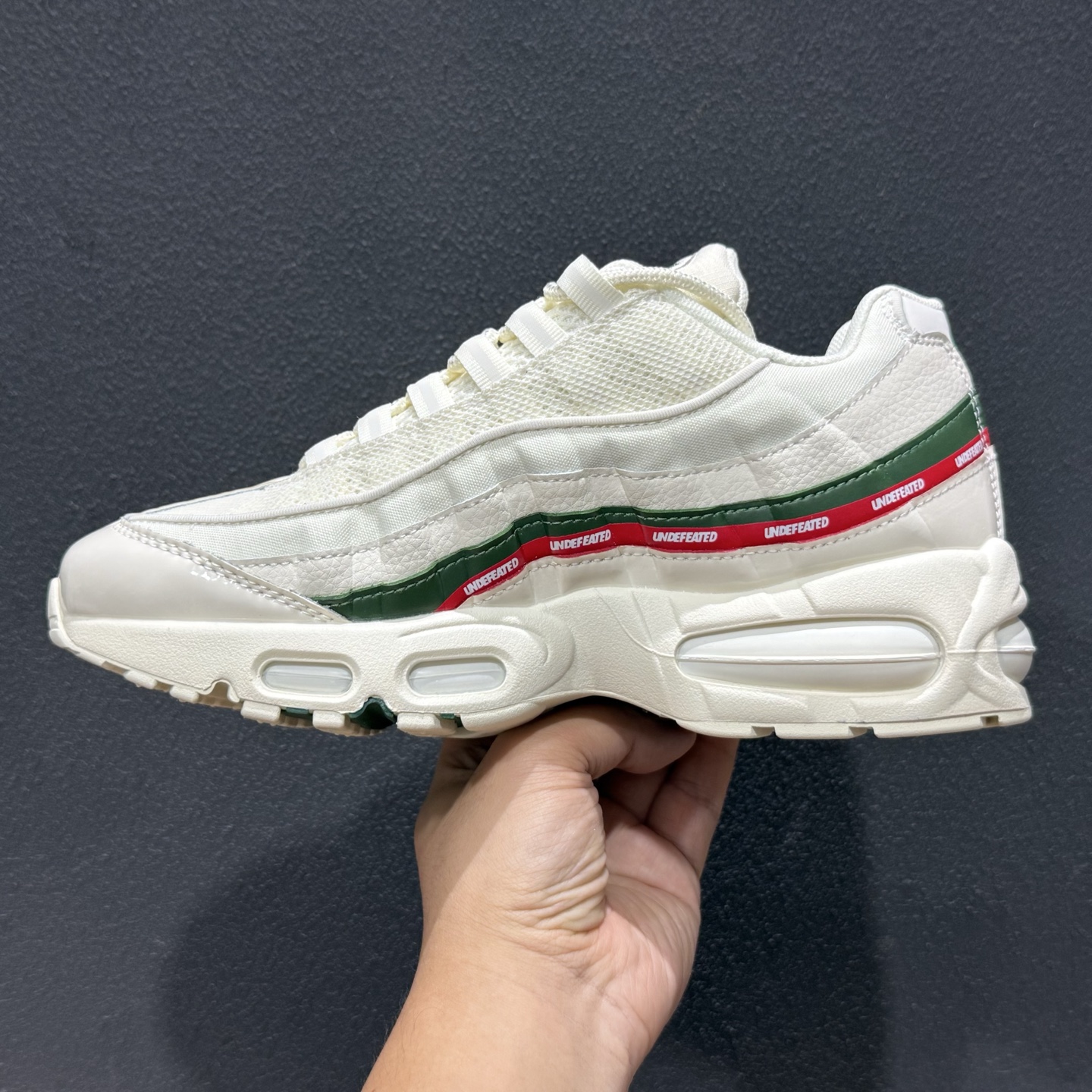 NIKE AIR MAX 95 SP 气垫复古慢跑百搭鞋休闲运动鞋 IB4453-100-High Quatity Cheap Brand wholesale wholesaler seller Clothes Bags handbags Sneakers Top Fashion Clothing Shoes from China Factory Chinese suppliers best Quality Beautiful Price NIKE AIR MAX 95 SP 气垫复古慢跑百搭鞋休闲运动鞋 IB4453-100