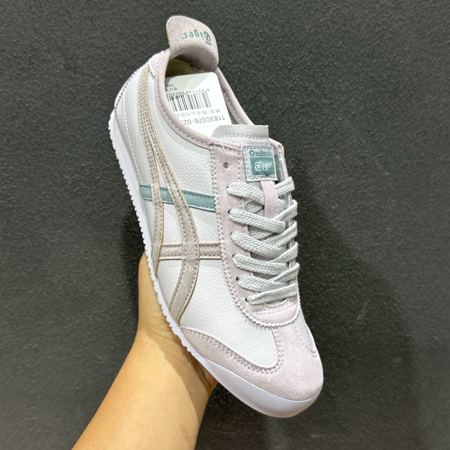 OnitsukaTiger/鬼塚虎 Mexico 66 Vin 低邦休闲跑步鞋 1183C076-020-High Quatity Cheap Brand wholesale wholesaler seller Clothes Bags handbags Sneakers Top Fashion Clothing Shoes from China Factory Chinese suppliers best Quality Beautiful Price OnitsukaTiger/鬼塚虎 Mexico 66 Vin 低邦休闲跑步鞋 1183C076-020
