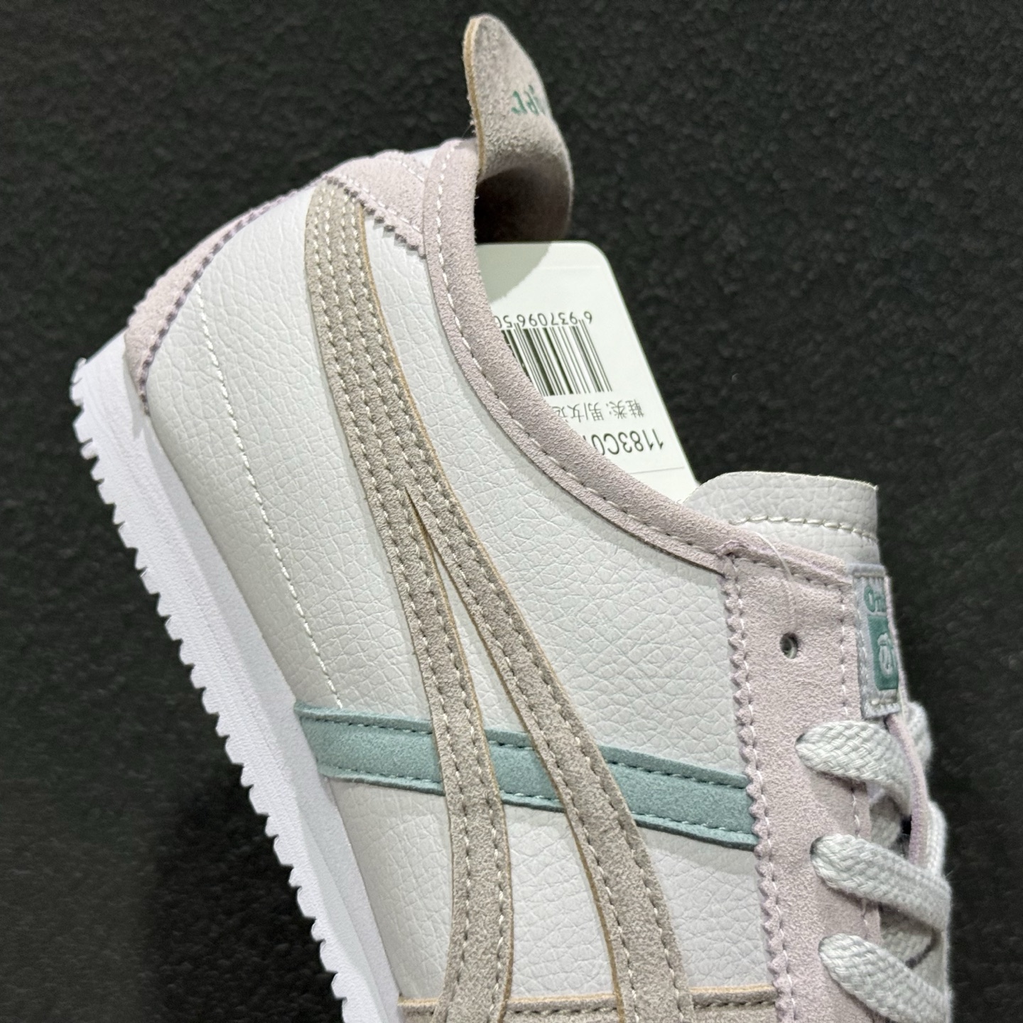 OnitsukaTiger/鬼塚虎 Mexico 66 Vin 低邦休闲跑步鞋 1183C076-020-High Quatity Cheap Brand wholesale wholesaler seller Clothes Bags handbags Sneakers Top Fashion Clothing Shoes from China Factory Chinese suppliers best Quality Beautiful Price OnitsukaTiger/鬼塚虎 Mexico 66 Vin 低邦休闲跑步鞋 1183C076-020
