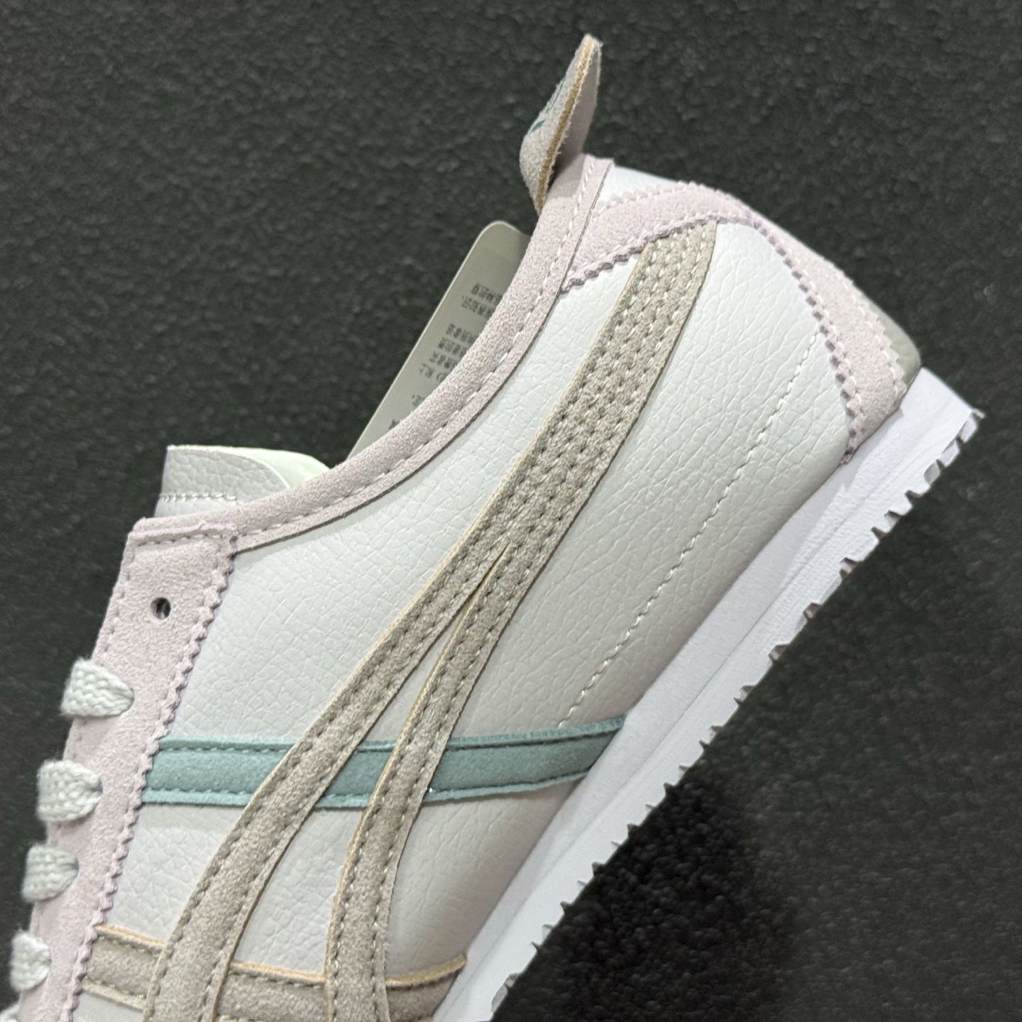 OnitsukaTiger/鬼塚虎 Mexico 66 Vin 低邦休闲跑步鞋 1183C076-020-High Quatity Cheap Brand wholesale wholesaler seller Clothes Bags handbags Sneakers Top Fashion Clothing Shoes from China Factory Chinese suppliers best Quality Beautiful Price OnitsukaTiger/鬼塚虎 Mexico 66 Vin 低邦休闲跑步鞋 1183C076-020