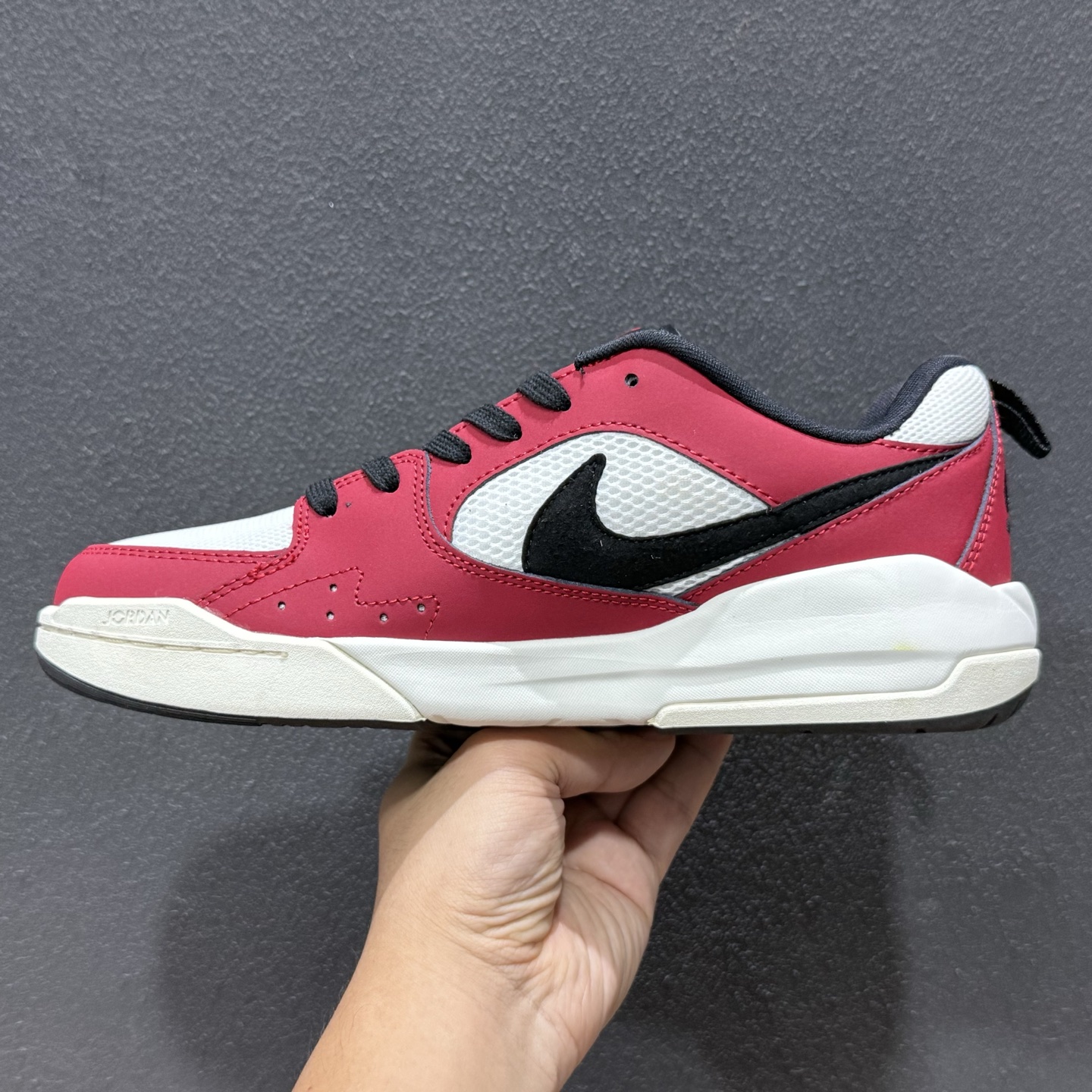 AD版Jordan CMFT ERA 舒适简约低帮运动板鞋 HJ6777-106-High Quatity Cheap Brand wholesale wholesaler seller Clothes Bags handbags Sneakers Top Fashion Clothing Shoes from China Factory Chinese suppliers best Quality Beautiful Price AD版Jordan CMFT ERA 舒适简约低帮运动板鞋 HJ6777-106