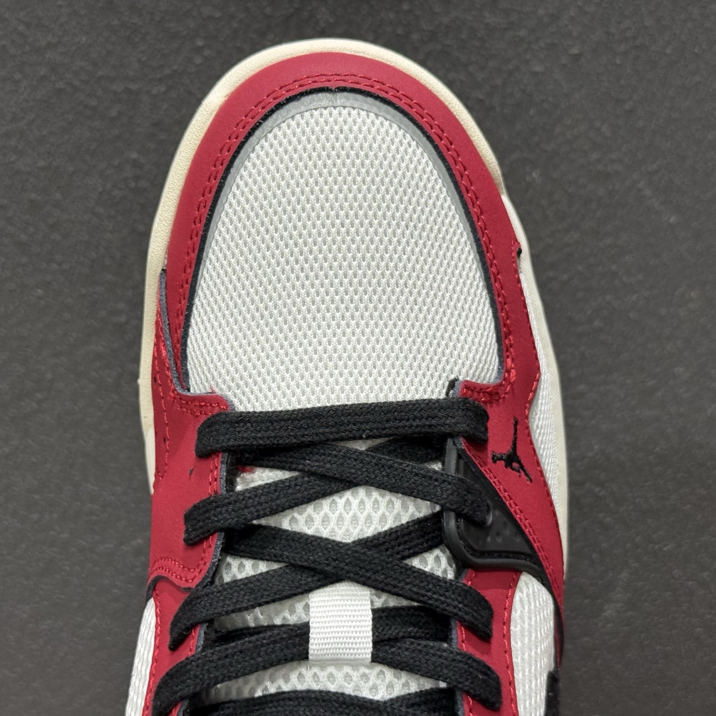 AD版Jordan CMFT ERA 舒适简约低帮运动板鞋 HJ6777-106-High Quatity Cheap Brand wholesale wholesaler seller Clothes Bags handbags Sneakers Top Fashion Clothing Shoes from China Factory Chinese suppliers best Quality Beautiful Price AD版Jordan CMFT ERA 舒适简约低帮运动板鞋 HJ6777-106