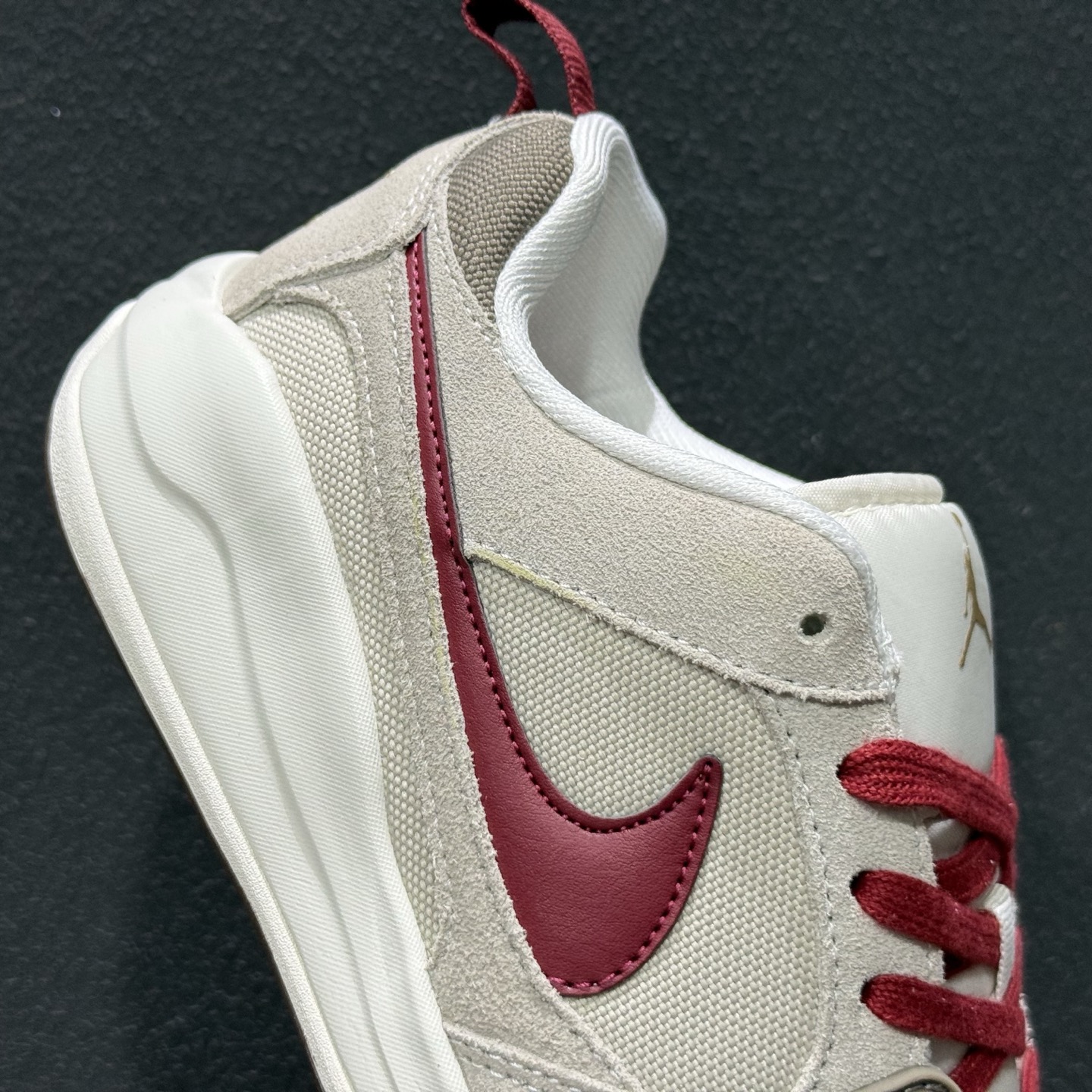 AD版Jordan CMFT ERA 舒适简约低帮运动板鞋 IQ9781-261-High Quatity Cheap Brand wholesale wholesaler seller Clothes Bags handbags Sneakers Top Fashion Clothing Shoes from China Factory Chinese suppliers best Quality Beautiful Price AD版Jordan CMFT ERA 舒适简约低帮运动板鞋 IQ9781-261