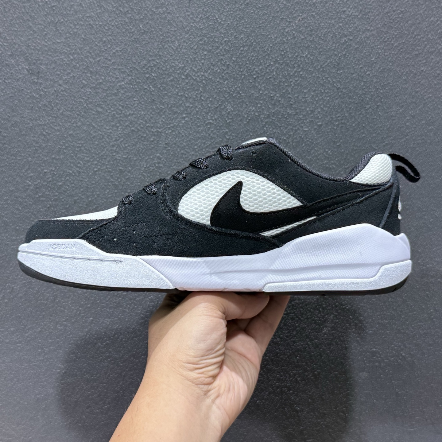 AD版Jordan CMFT ERA 舒适简约低帮运动板鞋 HJ6777-001-High Quatity Cheap Brand wholesale wholesaler seller Clothes Bags handbags Sneakers Top Fashion Clothing Shoes from China Factory Chinese suppliers best Quality Beautiful Price AD版Jordan CMFT ERA 舒适简约低帮运动板鞋 HJ6777-001