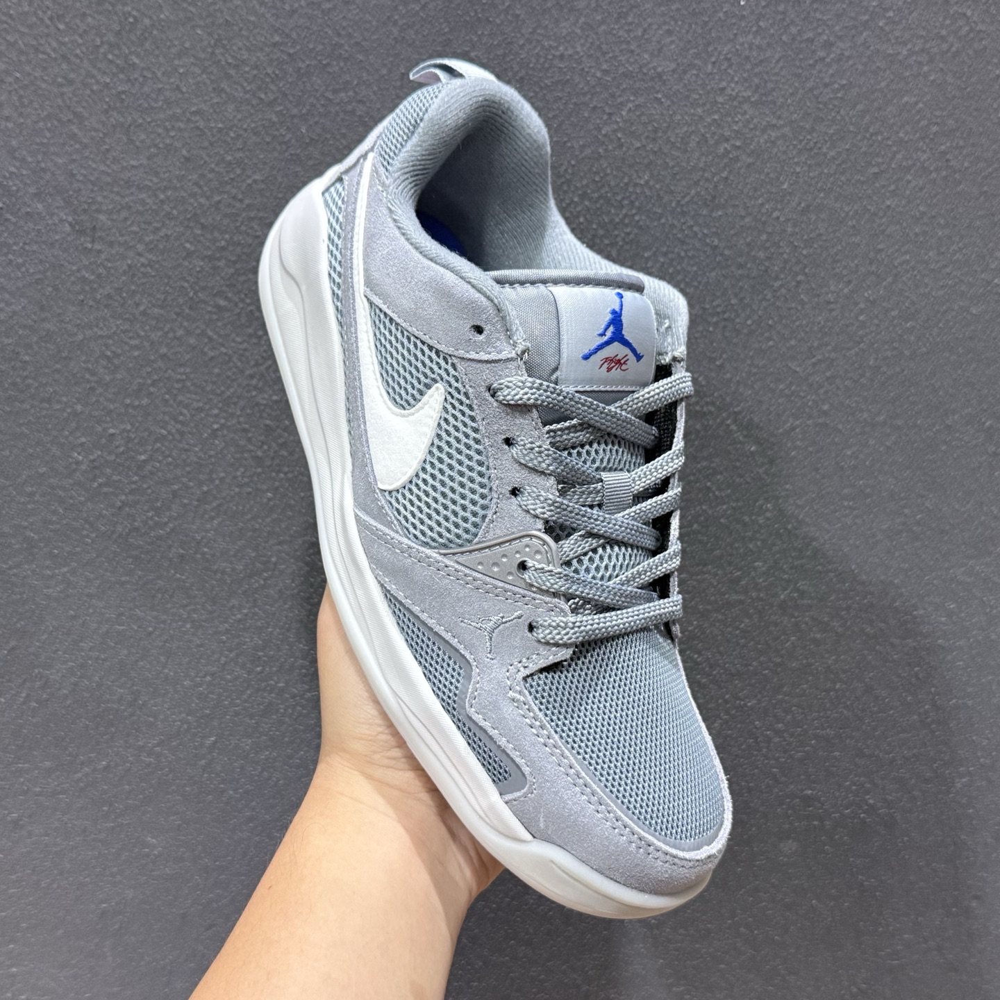 AD版Jordan CMFT ERA 舒适简约低帮运动板鞋 HJ6777-005-High Quatity Cheap Brand wholesale wholesaler seller Clothes Bags handbags Sneakers Top Fashion Clothing Shoes from China Factory Chinese suppliers best Quality Beautiful Price AD版Jordan CMFT ERA 舒适简约低帮运动板鞋 HJ6777-005