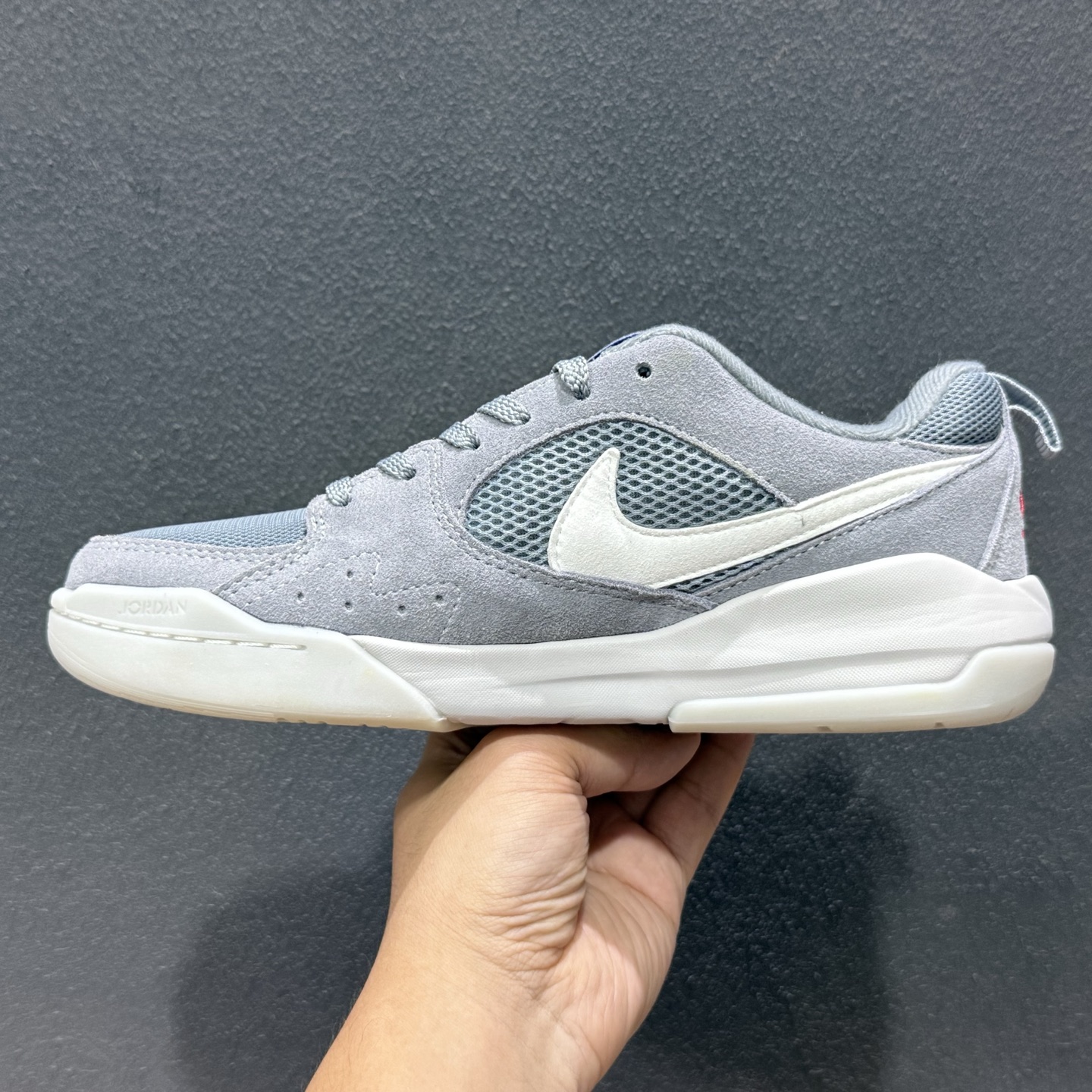 AD版Jordan CMFT ERA 舒适简约低帮运动板鞋 HJ6777-005-High Quatity Cheap Brand wholesale wholesaler seller Clothes Bags handbags Sneakers Top Fashion Clothing Shoes from China Factory Chinese suppliers best Quality Beautiful Price AD版Jordan CMFT ERA 舒适简约低帮运动板鞋 HJ6777-005
