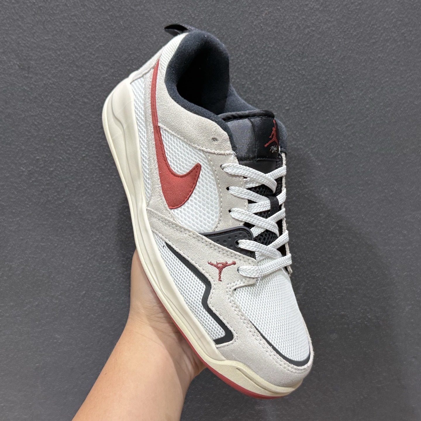 AD版Jordan CMFT ERA 舒适简约低帮运动板鞋 HJ6777-101-High Quatity Cheap Brand wholesale wholesaler seller Clothes Bags handbags Sneakers Top Fashion Clothing Shoes from China Factory Chinese suppliers best Quality Beautiful Price AD版Jordan CMFT ERA 舒适简约低帮运动板鞋 HJ6777-101