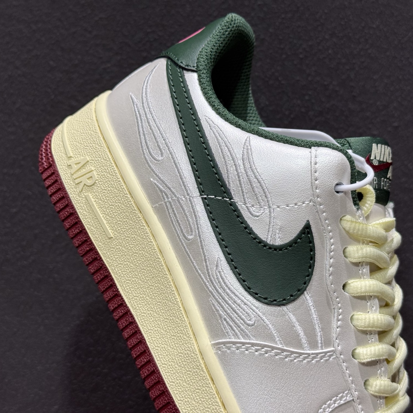 Nike Air Force 1'07 Low 空军一号低帮休闲板鞋 IR5896-030-High Quatity Cheap Brand wholesale wholesaler seller Clothes Bags handbags Sneakers Top Fashion Clothing Shoes from China Factory Chinese suppliers best Quality Beautiful Price Nike Air Force 1'07 Low 空军一号低帮休闲板鞋 IR5896-030