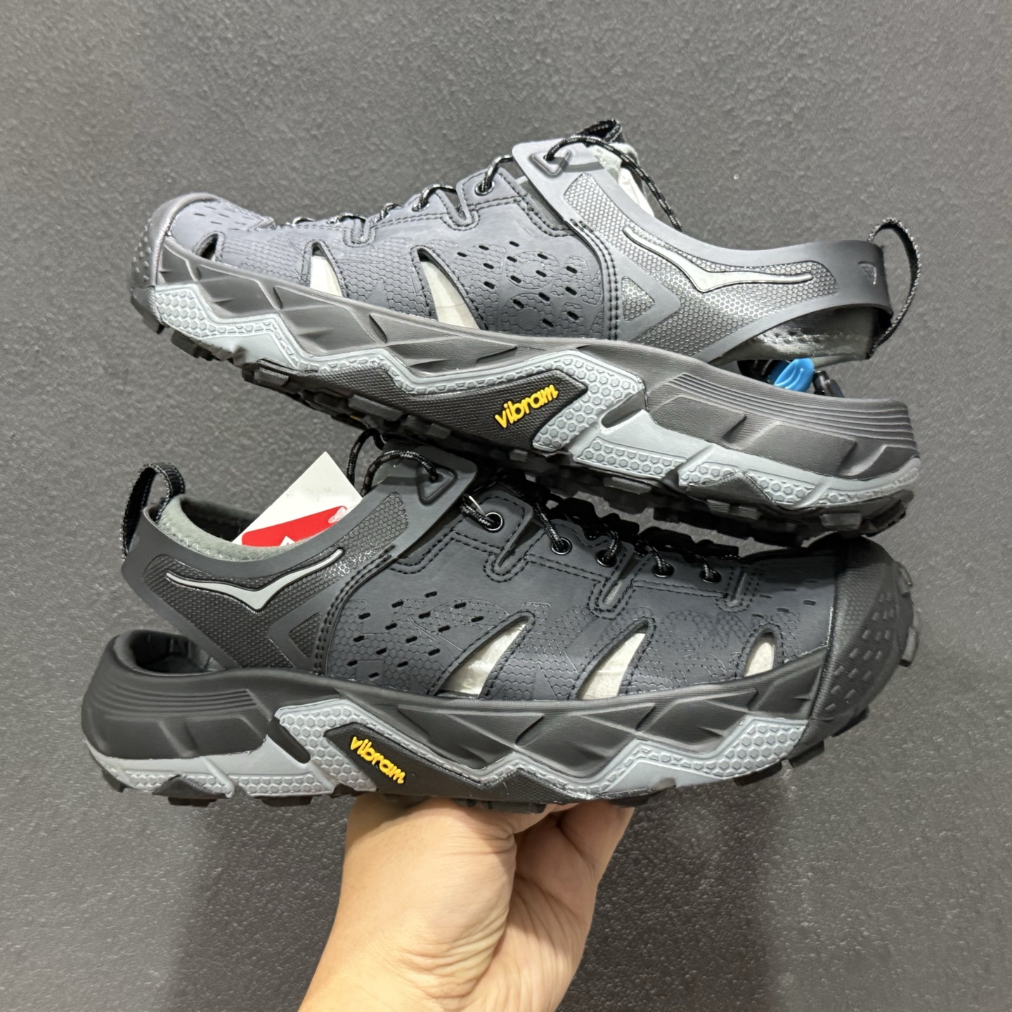 HOKA ONE ONE VIBRAM TOR TRAFA 舒适 防滑透气 户外机能山地溯溪鞋 1016311-731-High Quatity Cheap Brand wholesale wholesaler seller Clothes Bags handbags Sneakers Top Fashion Clothing Shoes from China Factory Chinese suppliers best Quality Beautiful Price HOKA ONE ONE VIBRAM TOR TRAFA 舒适 防滑透气 户外机能山地溯溪鞋 1016311-731
