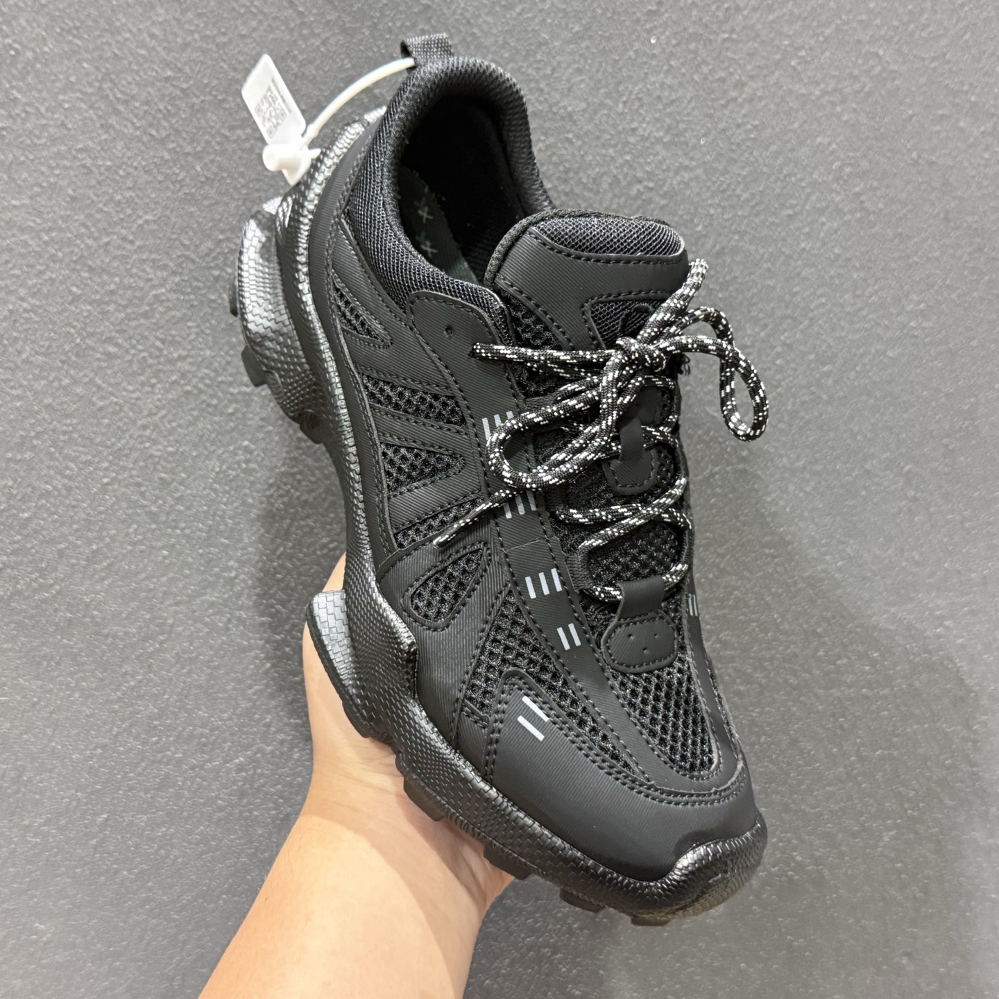 ECCO爱步登山鞋男款 舒适户外运动越野跑鞋健步BIOMC踪迹系列-High Quatity Cheap Brand wholesale wholesaler seller Clothes Bags handbags Sneakers Top Fashion Clothing Shoes from China Factory Chinese suppliers best Quality Beautiful Price ECCO爱步登山鞋男款 舒适户外运动越野跑鞋健步BIOMC踪迹系列