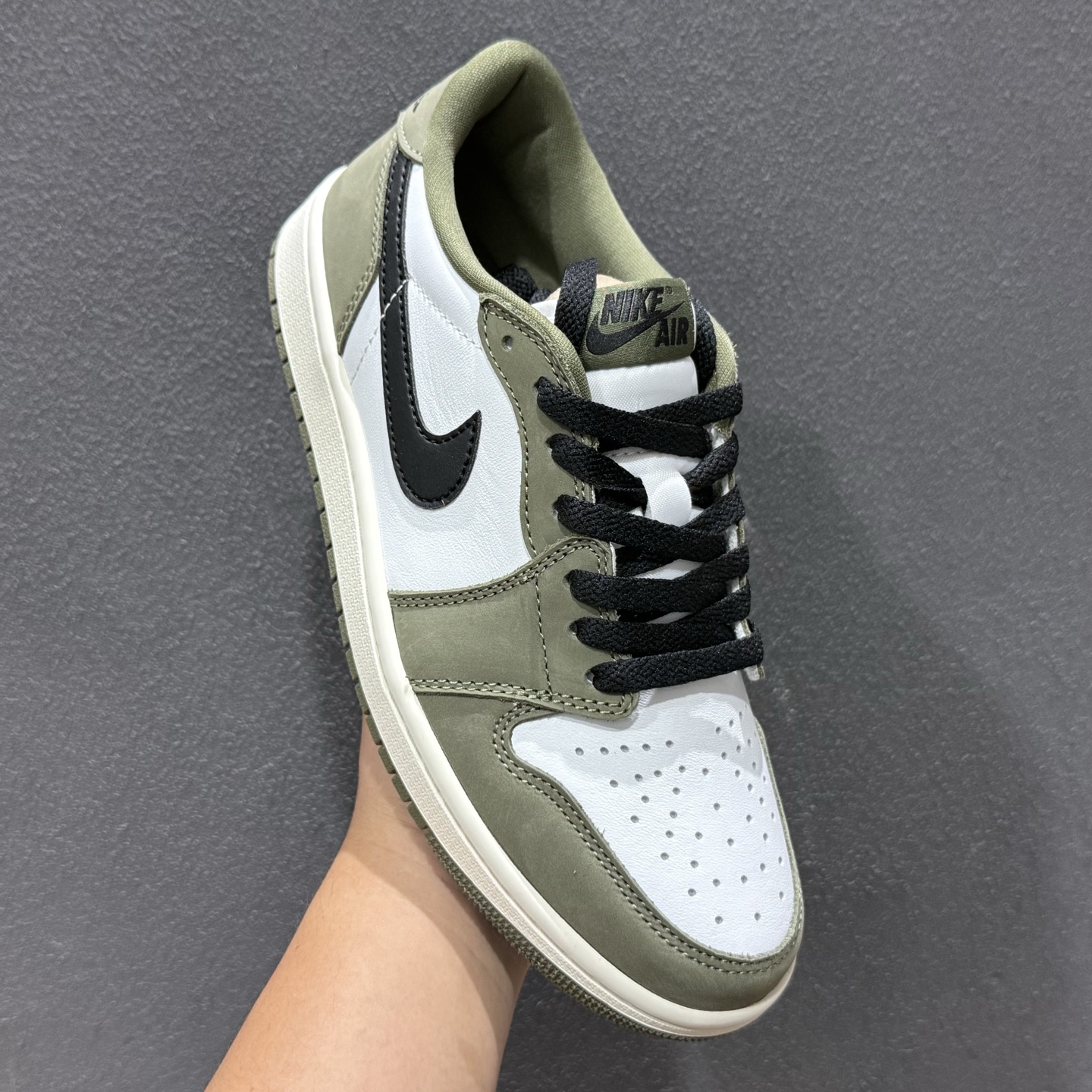 Travis Scott x Fragment x Air Jordan AJ1 Low SP 三方联名倒勾低帮 HQ6998-200