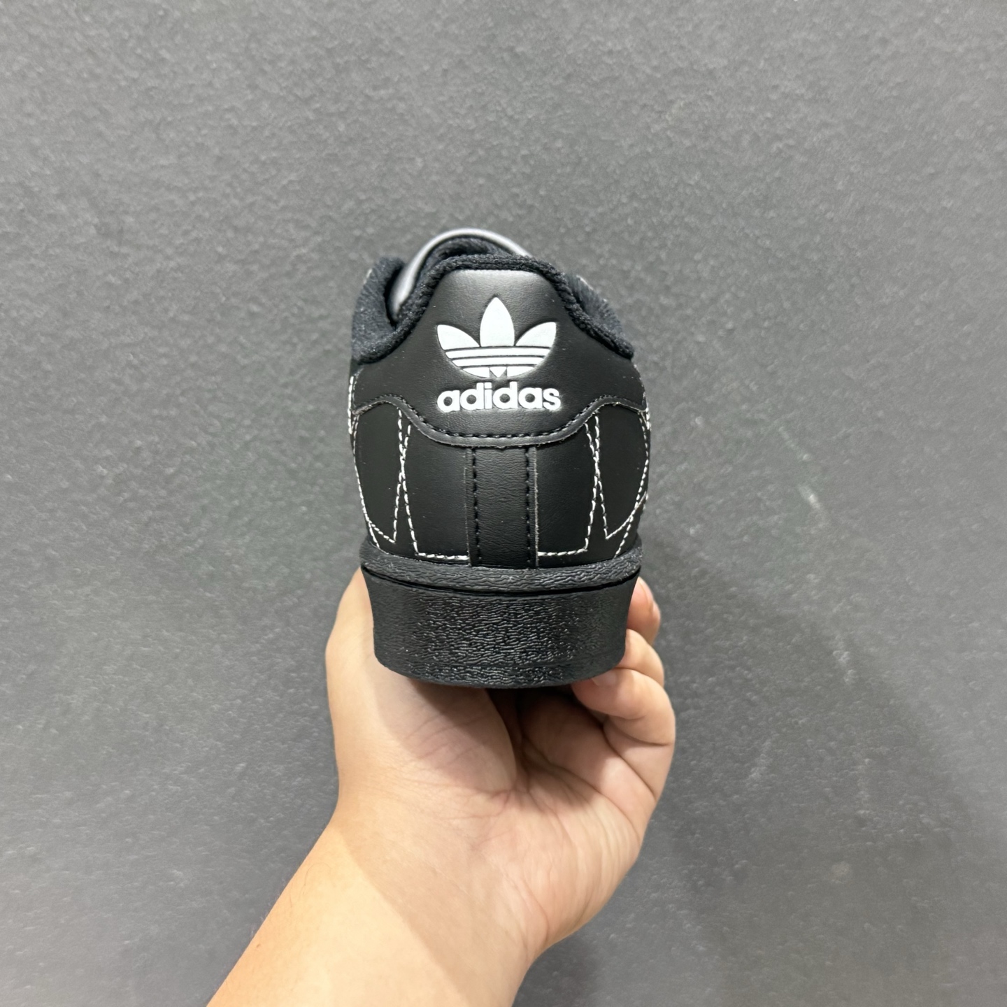 XR版Adidas Originals Superstar贝壳头系列 阿迪达斯 低帮经典百搭休闲运动板鞋 IH4124-132