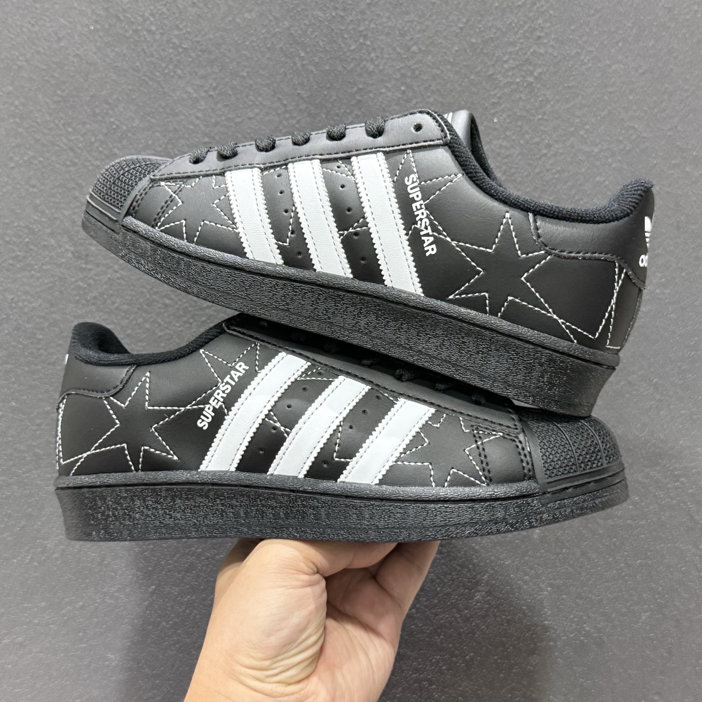 XR版Adidas Originals Superstar贝壳头系列 阿迪达斯 低帮经典百搭休闲运动板鞋 IH4124-132