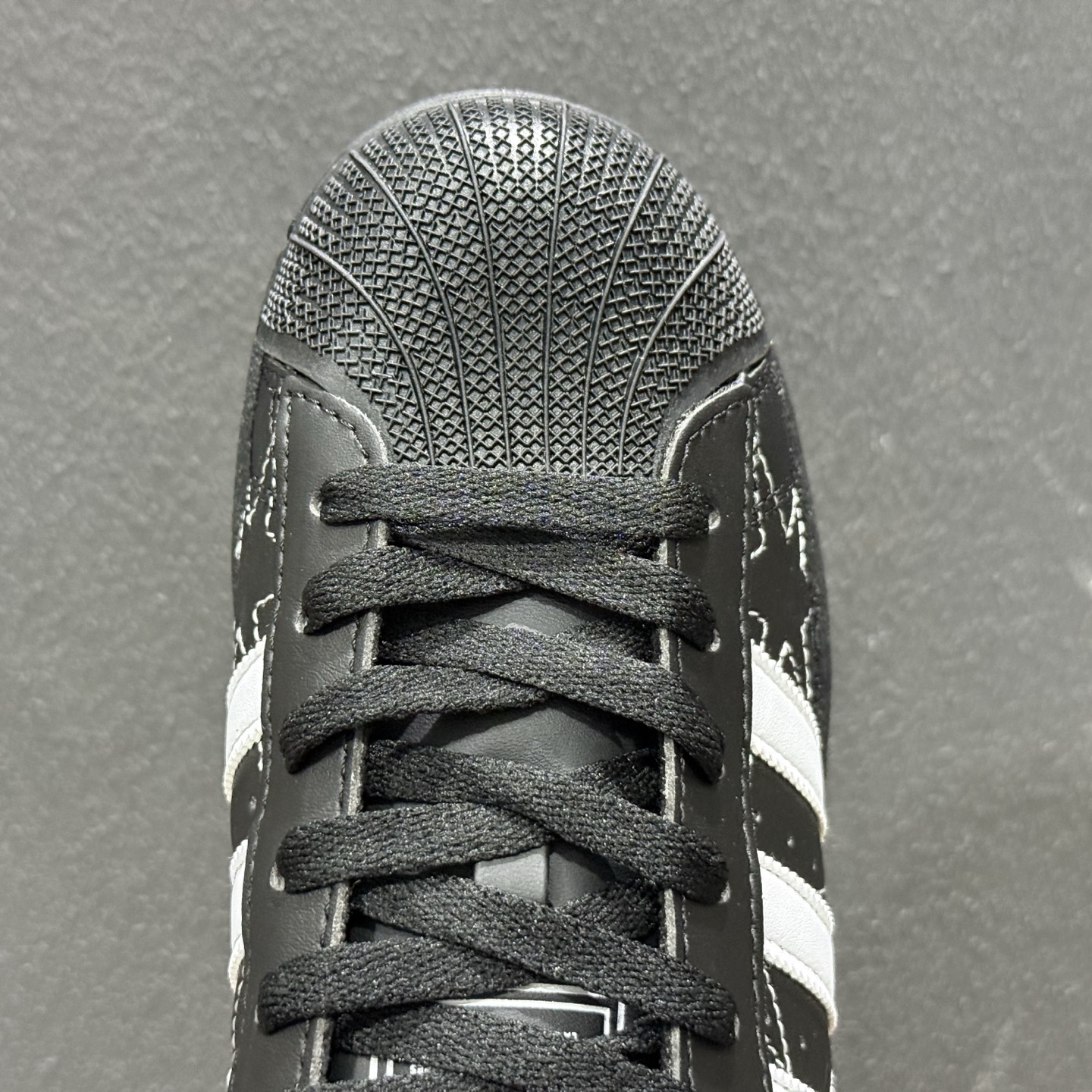 XR版Adidas Originals Superstar贝壳头系列 阿迪达斯 低帮经典百搭休闲运动板鞋 IH4124-132