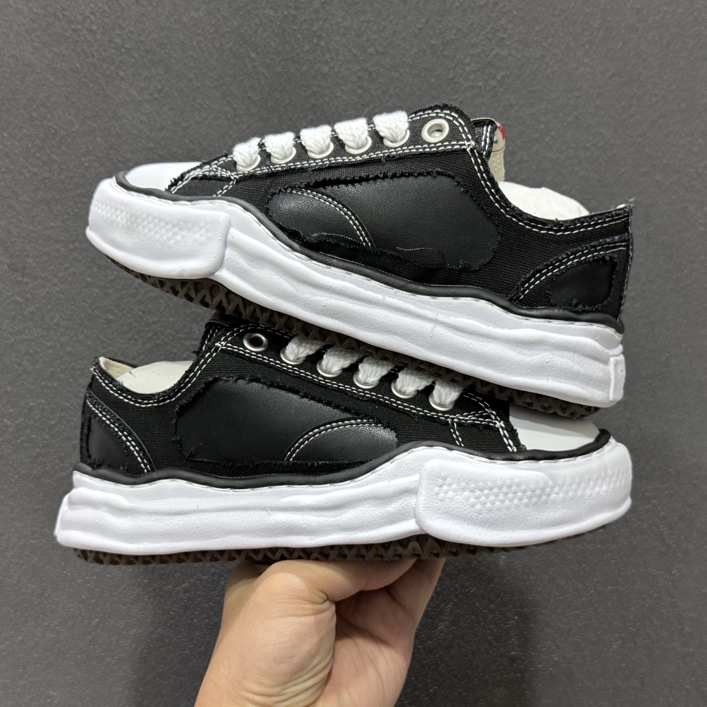 MIHARA YASUHIRO三原康裕 Peterson Sole 黑白 AO8FW717-132