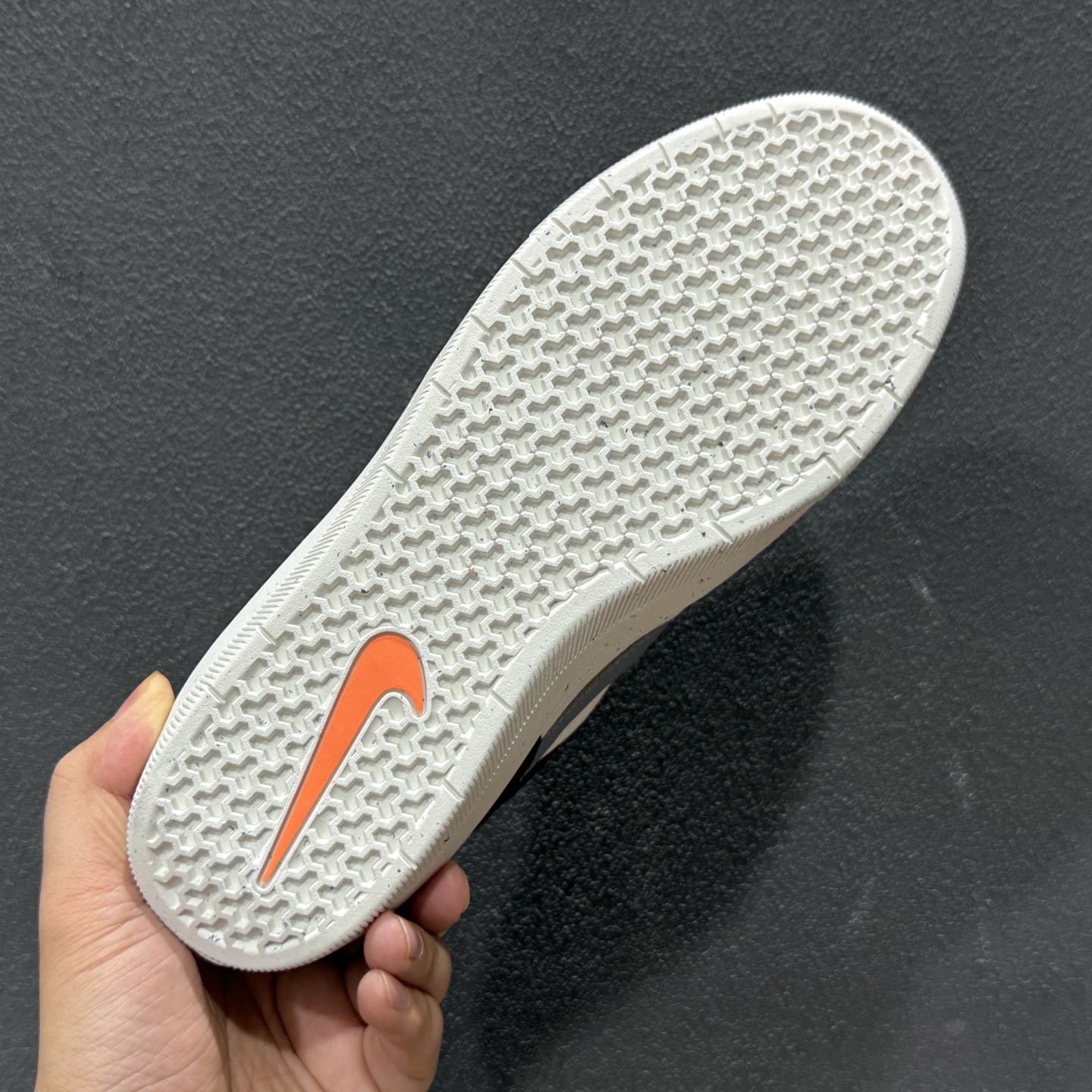 耐克Nike SB Force 58 硫化杯底 传统篮球风格 DC5477-012-High Quatity Cheap Brand wholesale wholesaler seller Clothes Bags handbags Sneakers Top Fashion Clothing Shoes from China Factory Chinese suppliers best Quality Beautiful Price 耐克Nike SB Force 58 硫化杯底 传统篮球风格 DC5477-012