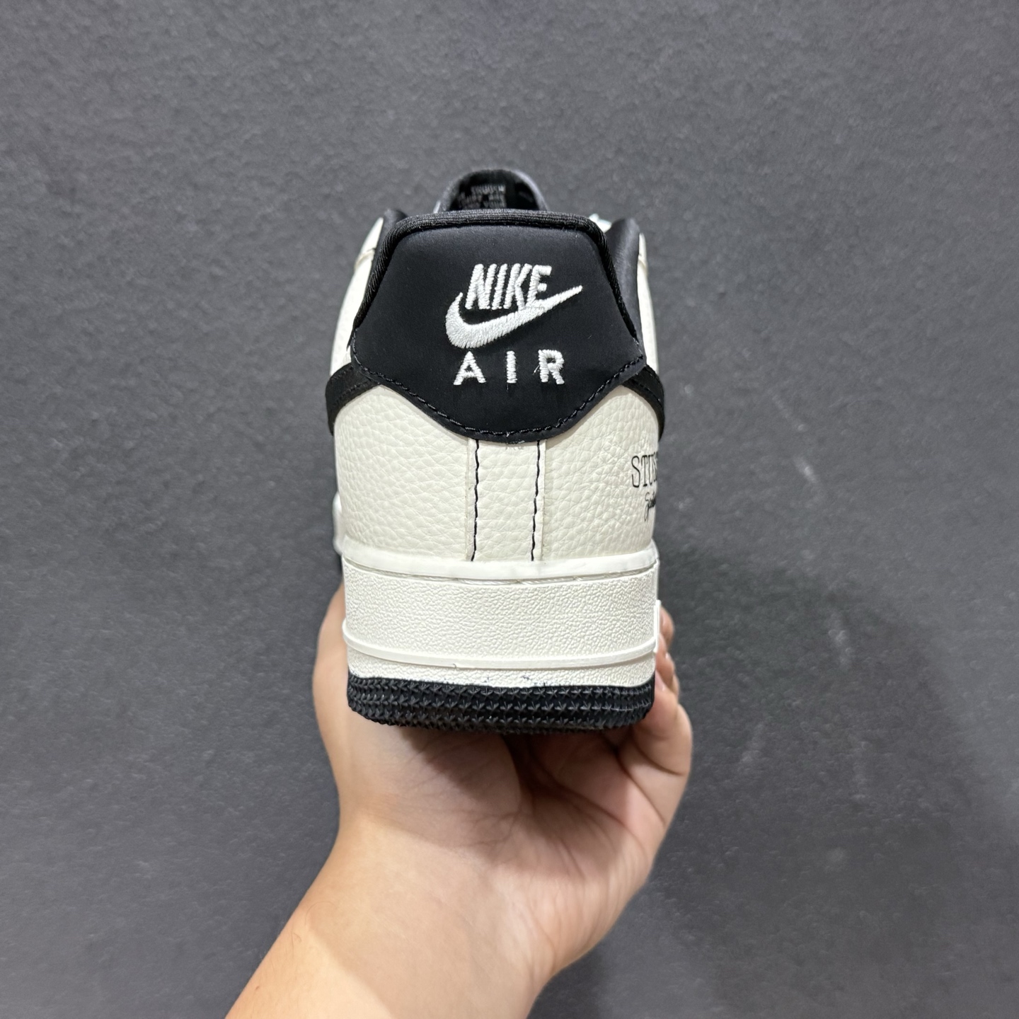 Nike Air Force 1 Low STUSSY联名 LD1999-026-Top High Quatity Cheap Sneakers Fashion Clothing Clothes Bags handbags Shoes of all Brand wholesale With The best Quality And Beautiful Price from China Factory Chinese suppliers wholesaler seller Nike Air Force 1 Low STUSSY联名 LD1999-026