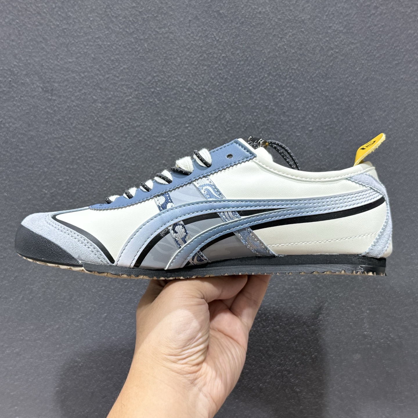 150 鬼塚虎/Onitsuka Tiger MEXICO 66 VIN经典墨西哥系列低帮复古经典百搭休闲皮革慢跑鞋 DL408-1684