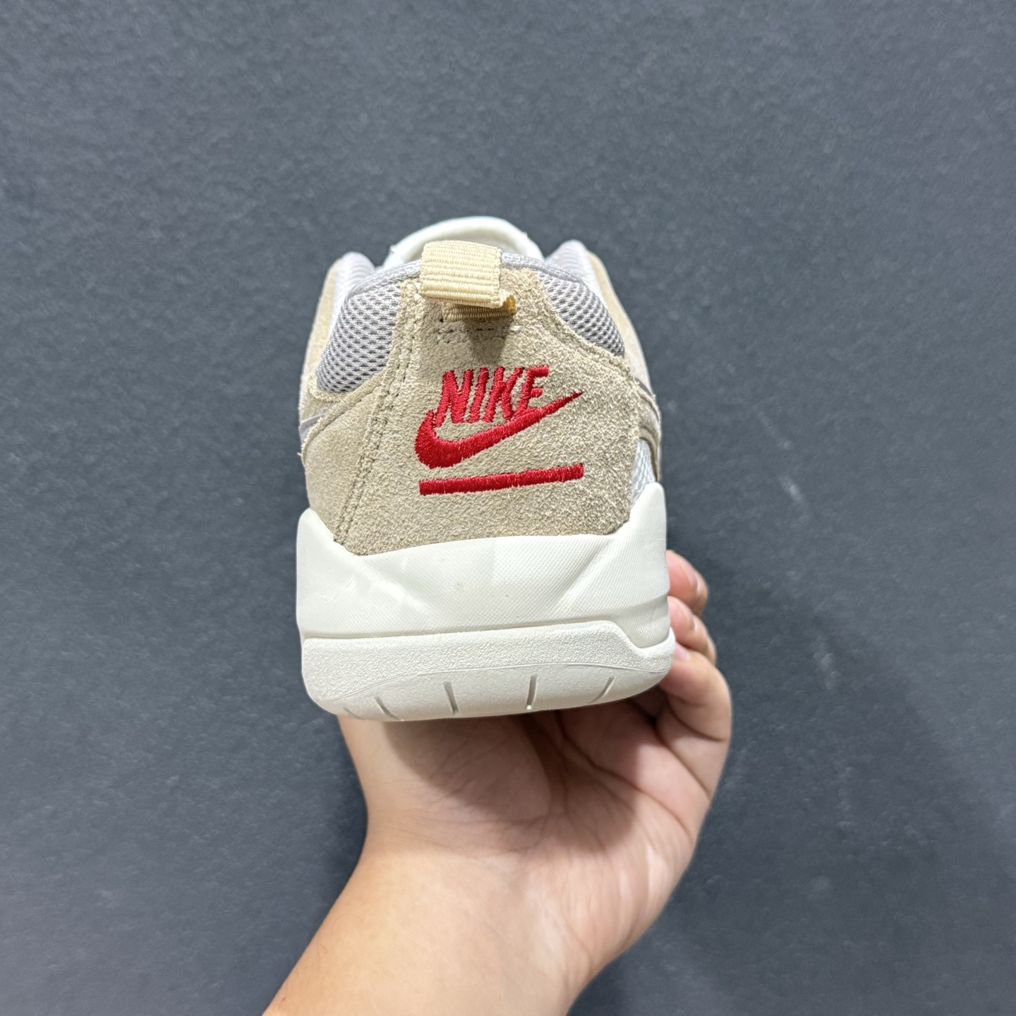 乔丹 Air Jordan Cmft Era AJ 乔丹复古运动板鞋 HJ6777-102-Top High Quatity Cheap Sneakers Fashion Clothing Clothes Bags handbags Shoes of all Brand wholesale With The best Quality And Beautiful Price from China Factory Chinese suppliers wholesaler seller 乔丹 Air Jordan Cmft Era AJ 乔丹复古运动板鞋 HJ6777-102
