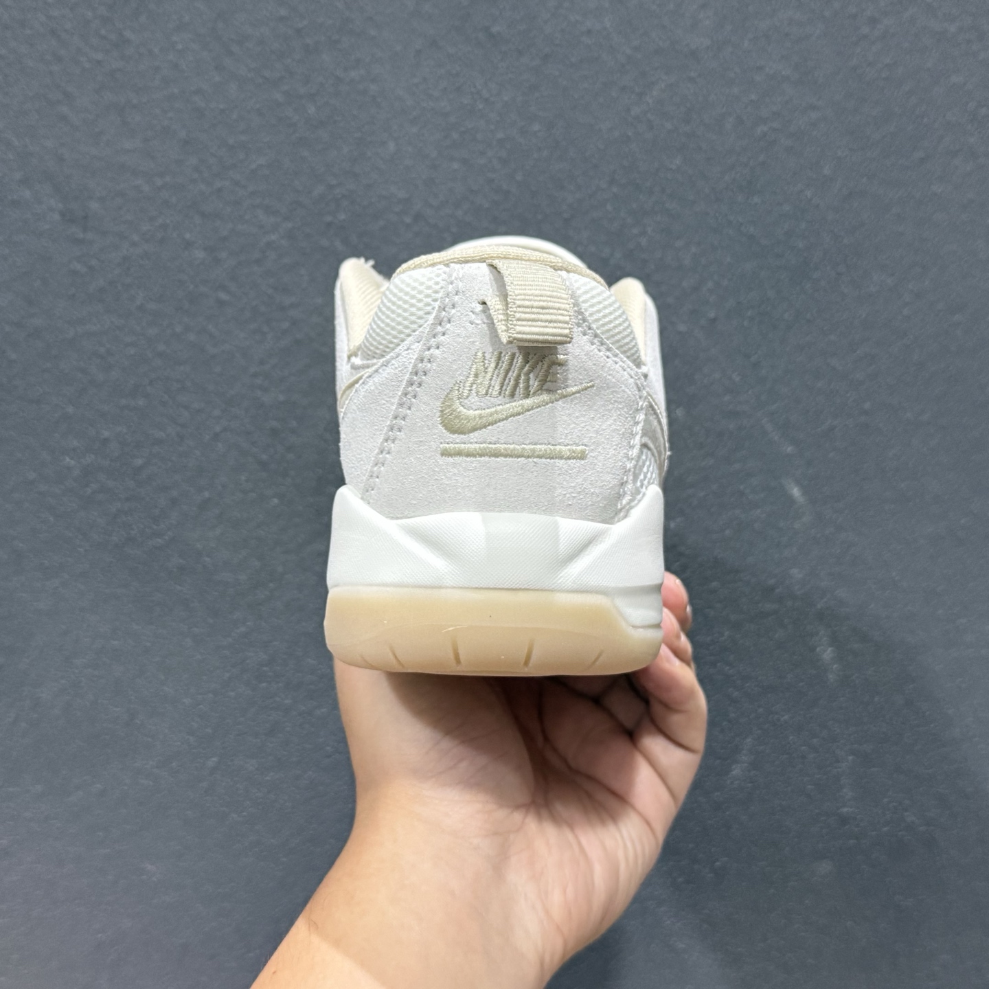 乔丹 Air Jordan Cmft Era AJ 乔丹复古运动板鞋 HJ6778-102-Top High Quatity Cheap Sneakers Fashion Clothing Clothes Bags handbags Shoes of all Brand wholesale With The best Quality And Beautiful Price from China Factory Chinese suppliers wholesaler seller 乔丹 Air Jordan Cmft Era AJ 乔丹复古运动板鞋 HJ6778-102
