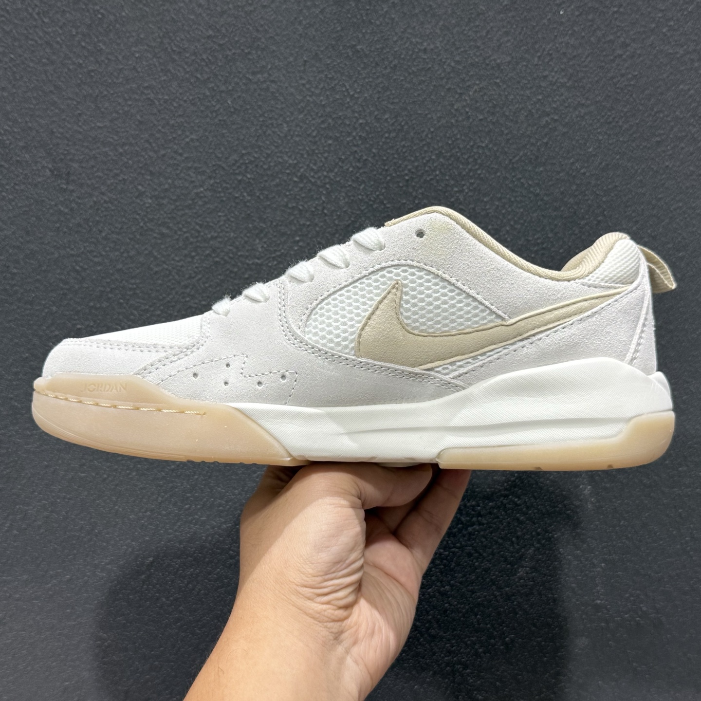 乔丹 Air Jordan Cmft Era AJ 乔丹复古运动板鞋 HJ6778-102-Top High Quatity Cheap Sneakers Fashion Clothing Clothes Bags handbags Shoes of all Brand wholesale With The best Quality And Beautiful Price from China Factory Chinese suppliers wholesaler seller 乔丹 Air Jordan Cmft Era AJ 乔丹复古运动板鞋 HJ6778-102