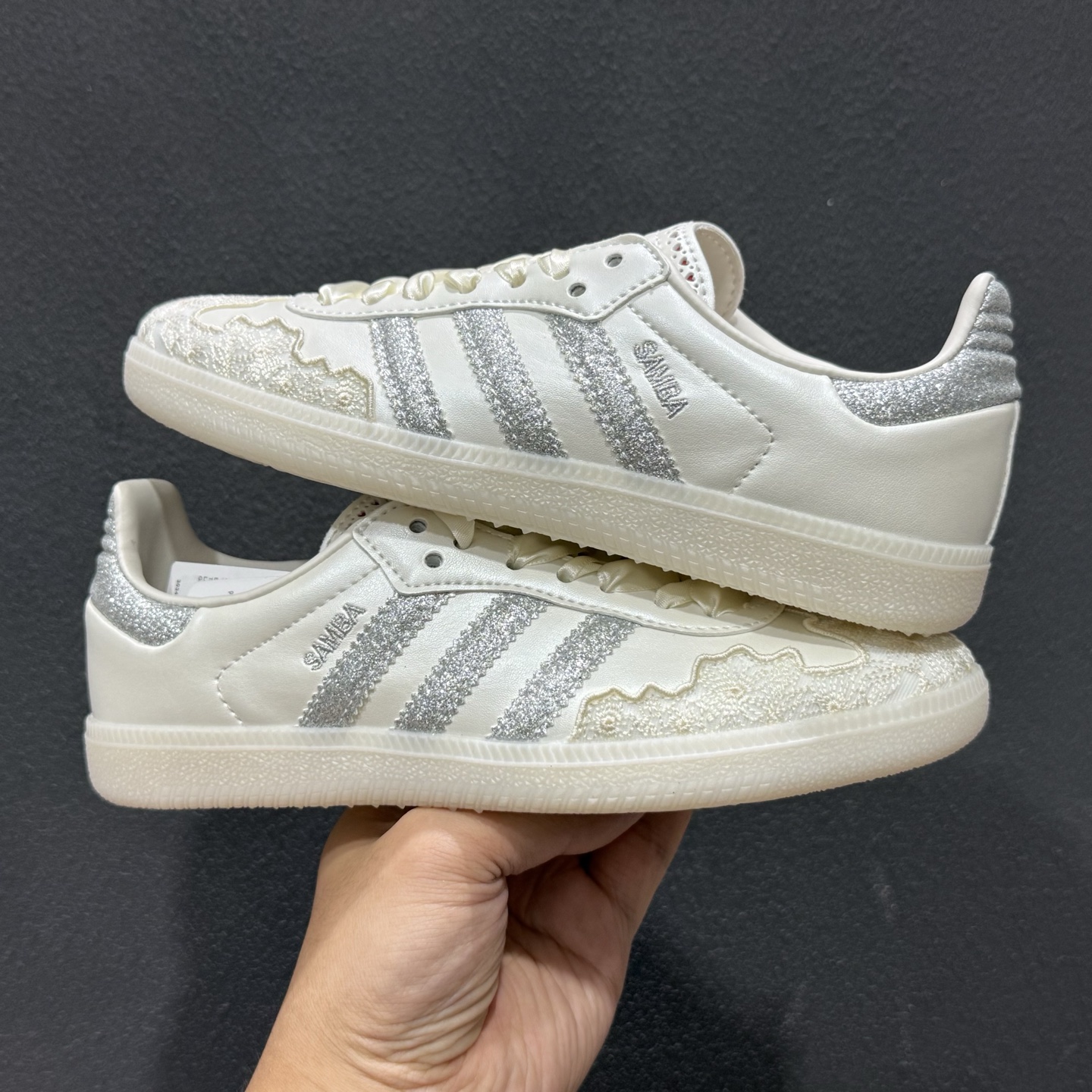 180 Aadidas SAMBA W德训鞋 HP3658-126