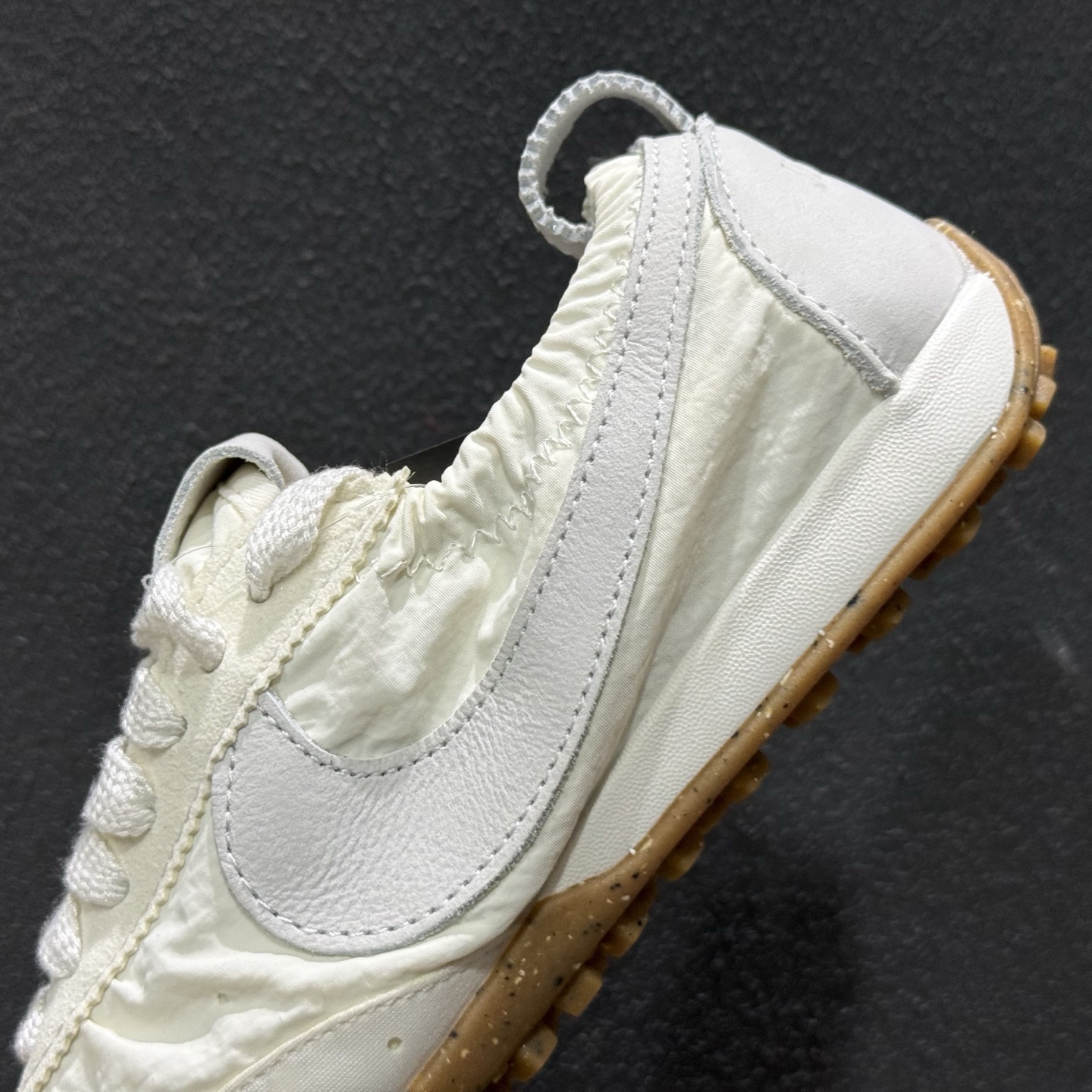 新版出货 NK Jacquemus x NK Jacumoon 舒适 低帮生活休闲鞋 纯白 HV8547-002-High Quatity Cheap Brand wholesale wholesaler seller Clothes Bags handbags Sneakers Top Fashion Clothing Shoes from China Factory Chinese suppliers best Quality Beautiful Price 新版出货 NK Jacquemus x NK Jacumoon 舒适 低帮生活休闲鞋 纯白 HV8547-002