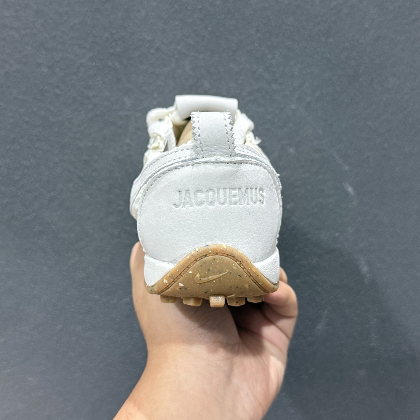 新版出货 NK Jacquemus x NK Jacumoon 舒适 低帮生活休闲鞋 纯白 HV8547-002-High Quatity Cheap Brand wholesale wholesaler seller Clothes Bags handbags Sneakers Top Fashion Clothing Shoes from China Factory Chinese suppliers best Quality Beautiful Price 新版出货 NK Jacquemus x NK Jacumoon 舒适 低帮生活休闲鞋 纯白 HV8547-002